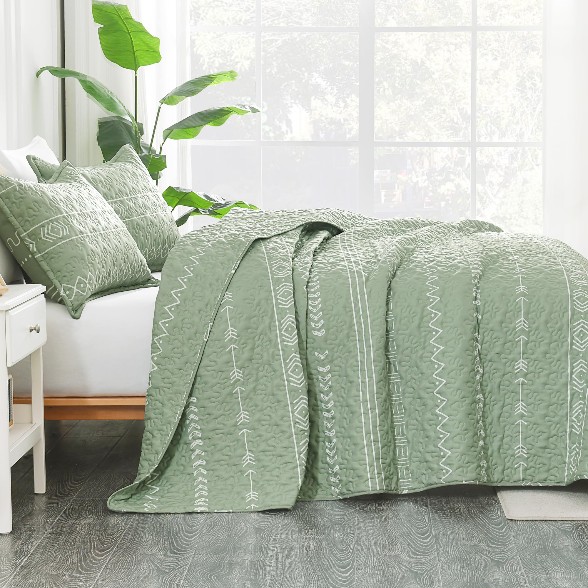 Andency Twin Quilt Set Grey, 2 Pieces Boho Lightweight Soft Striped Bedspread for All Season (68"x86"), Gray Printed Bohemian Polyester Reversible Coverlet Comoforter Sets