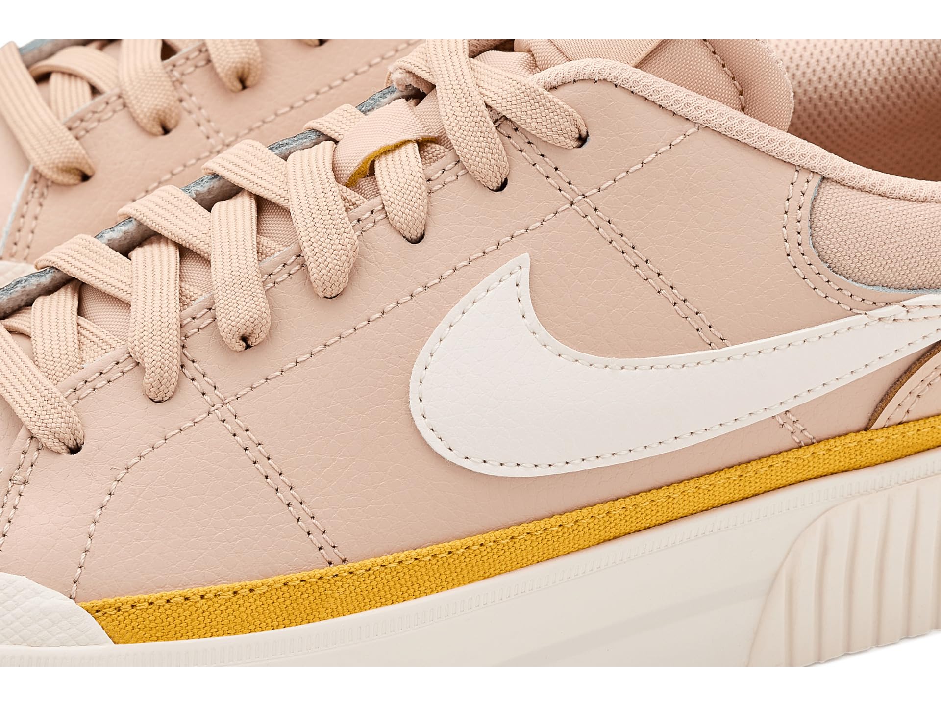 Nike Women's Court Legacy Lift Shoes