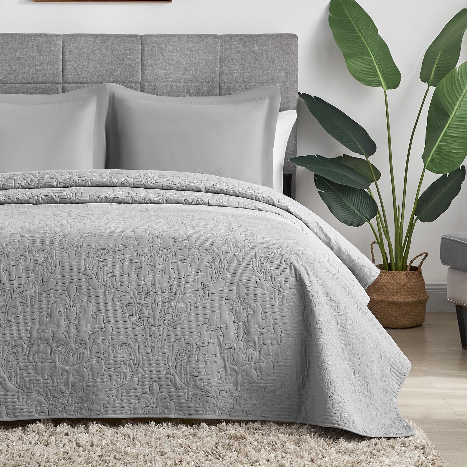 Hansleep Black Quilt Twin Size - Damask Ultrasonic All Season Bedspread Twin, Soft Lightweight Coverlet Bedding Set, 2 Pieces (1 Quilt, 1 Pillow Sham)