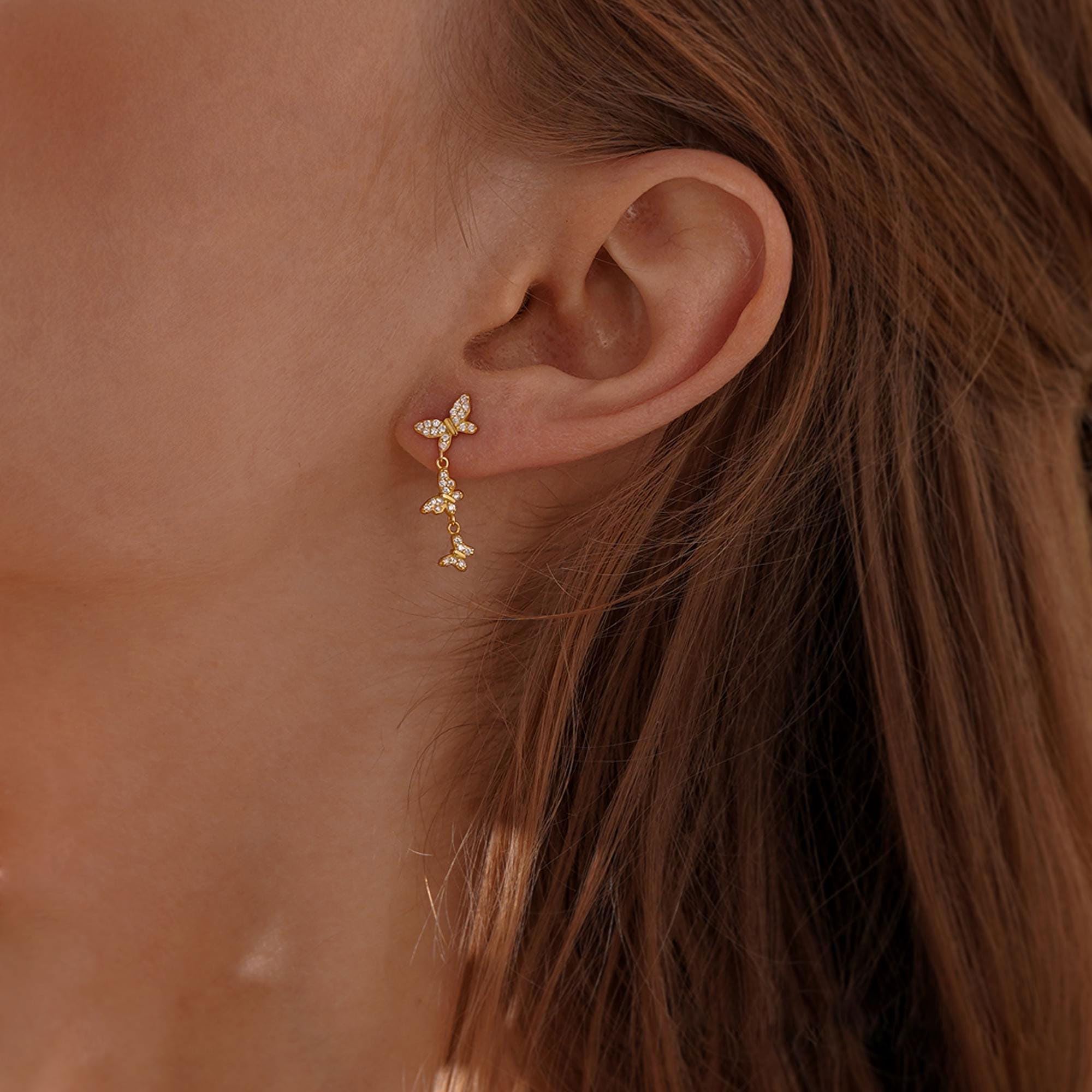 Gold Earrings for Women, 14K Gold Plated Tassel Dangle Earrings for Women Trendy Hypoallergenic Long Chain Earring Dainty Pearl Drop Earrings Elegant Wedding Earring Fashion Jewelry for Womens