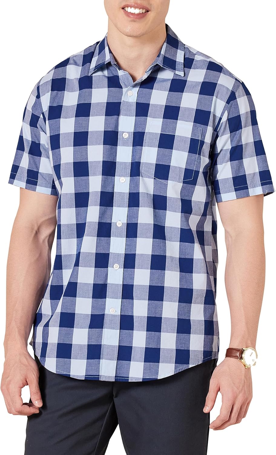 Amazon Essentials Men's Regular-Fit Short-Sleeve Poplin Shirt