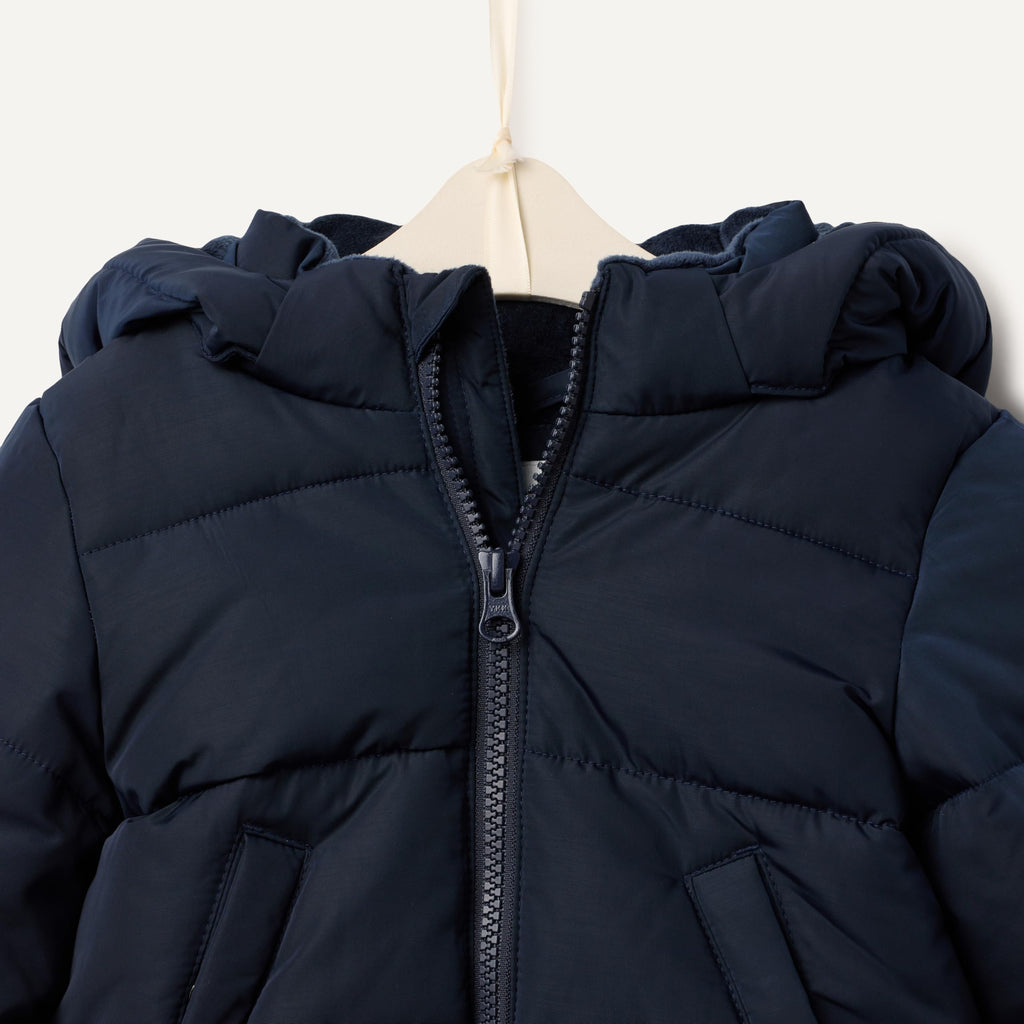 Amazon Essentials x Sofia Grainge Babies, Toddlers, and Boys' Water-Resistant Hooded Puffer Jacket