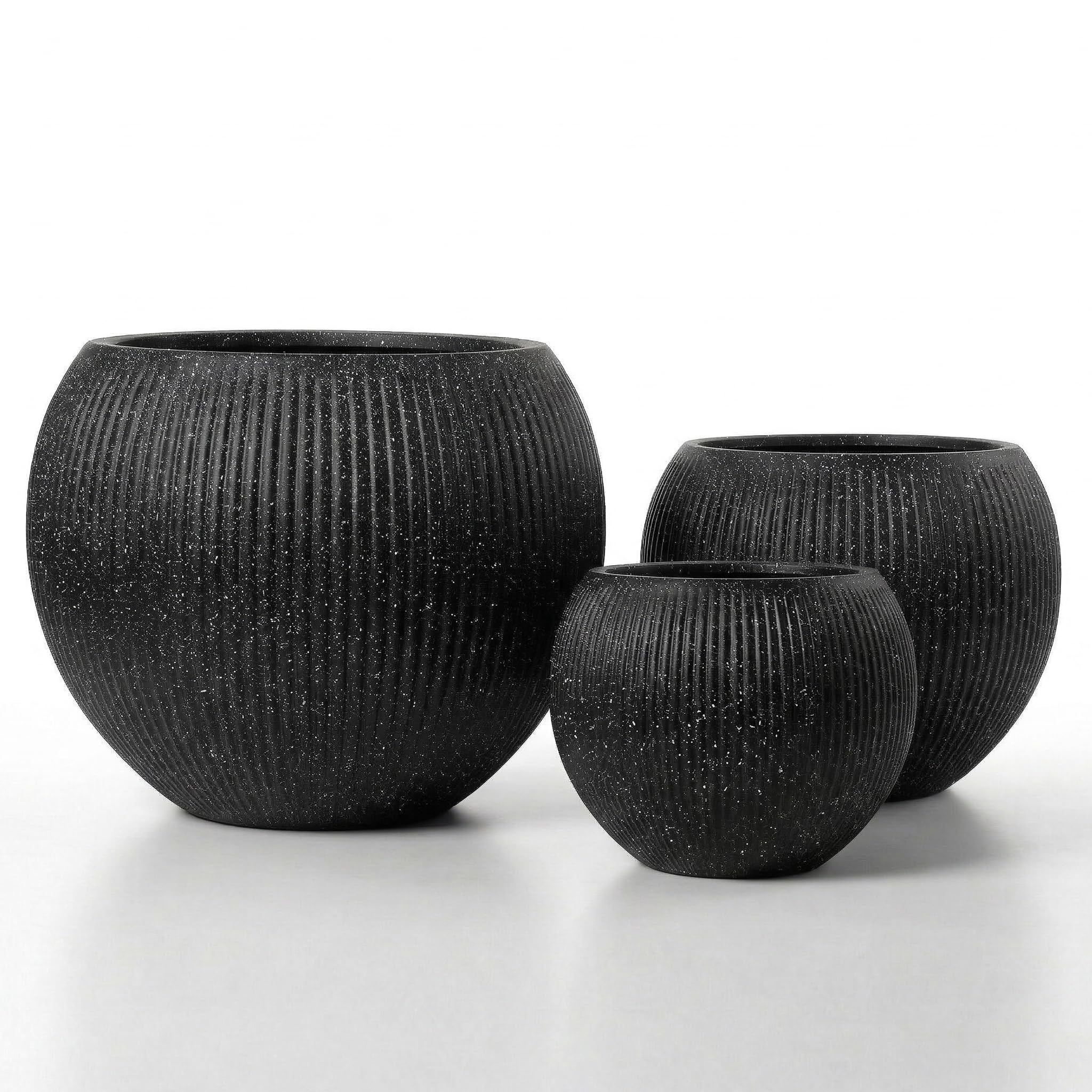 DTY Fiberstone Globe Planter Indoor Outdoor — Lightweight Sphere Ball Pot for Olive Tree, Monstera & Palm | Fiberglass Stone | UV Resistant, Drainage Hole | 2 Coco Mats | Black | 12.6" D × 10" H