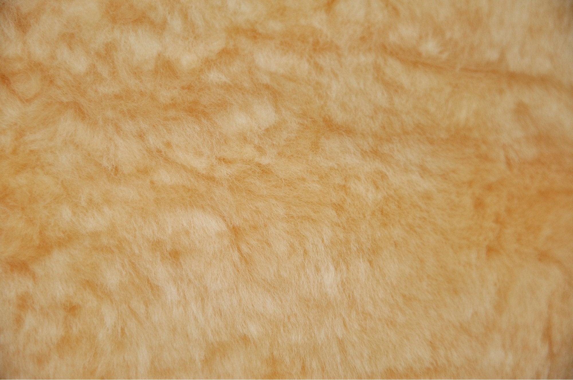 Eurow Australian Merino Sheepskin Car Seat Cover, Plush Universal Fit for Most Vehicles, Summer Cool & Winter Warm, Side Airbag Safe, Easy Installation, 56 x 23 Inches, Single Seat, Beige