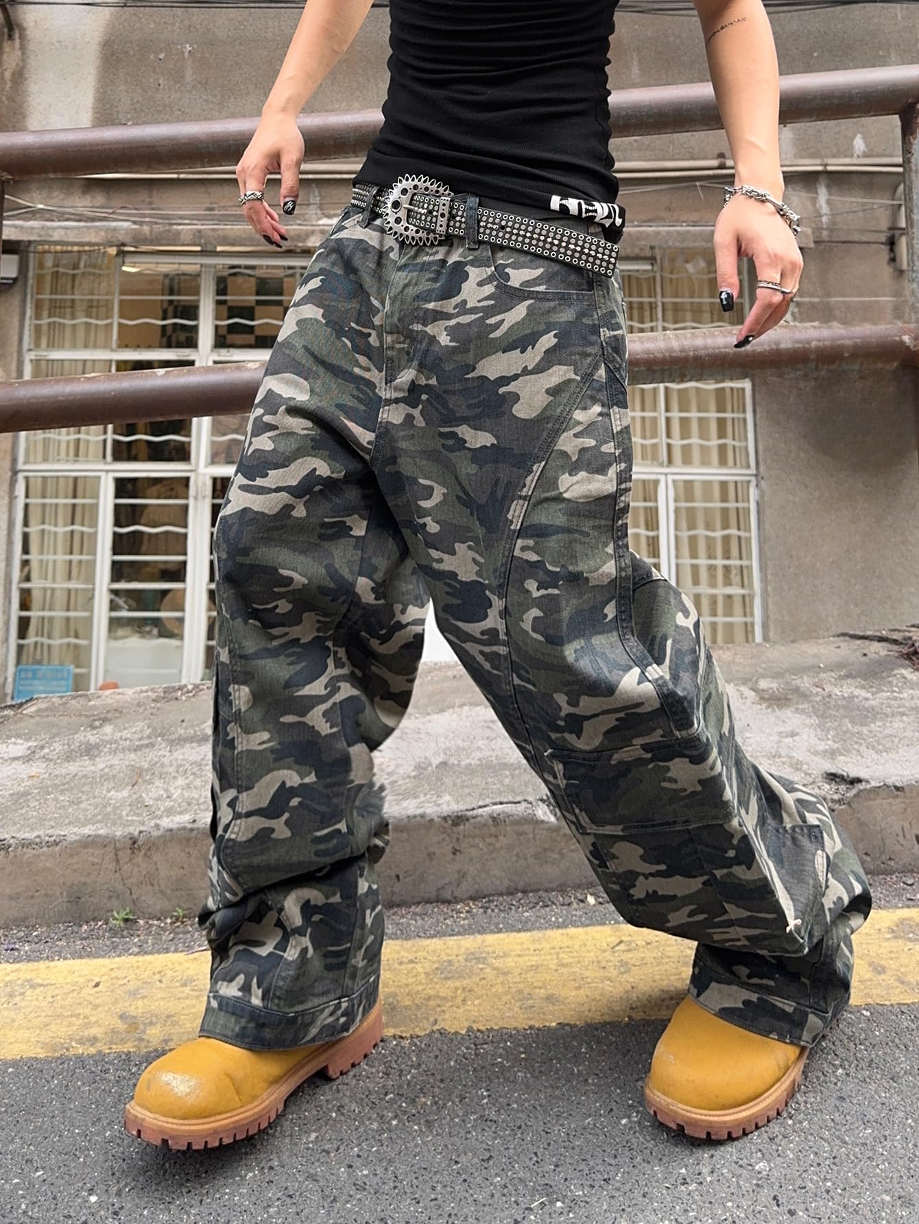 DFGIGT Men's Irregular Sutures Y2k Hip Hop Baggy Jeans Wide Leg Denim Pants Casual Loose Fit Trousers Streetwear