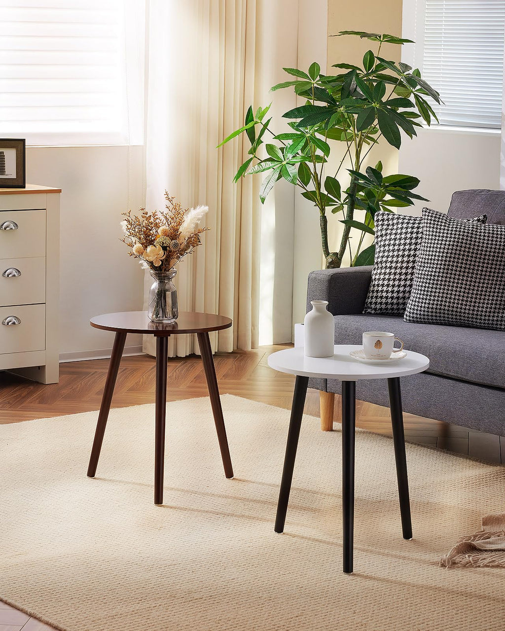 Apicizon Black Round Side Table, Black End Table Bedside Table Nursery with Wood Legs, Nightstand for Living Room, Bedroom, 16.5 x 20.5 Inches