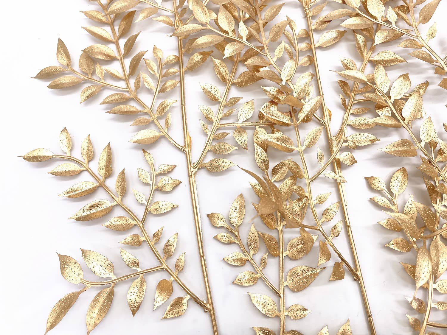Christmas Decor Artificial Plants, PASYOU Gold Fake Antlers Plastic Grass Shrubs Leaves Indoor Outdoor Home Garden Party Hotel Verandah Wedding Event Faux DIY Decoration - 30 Inch Golden 2 Bunches