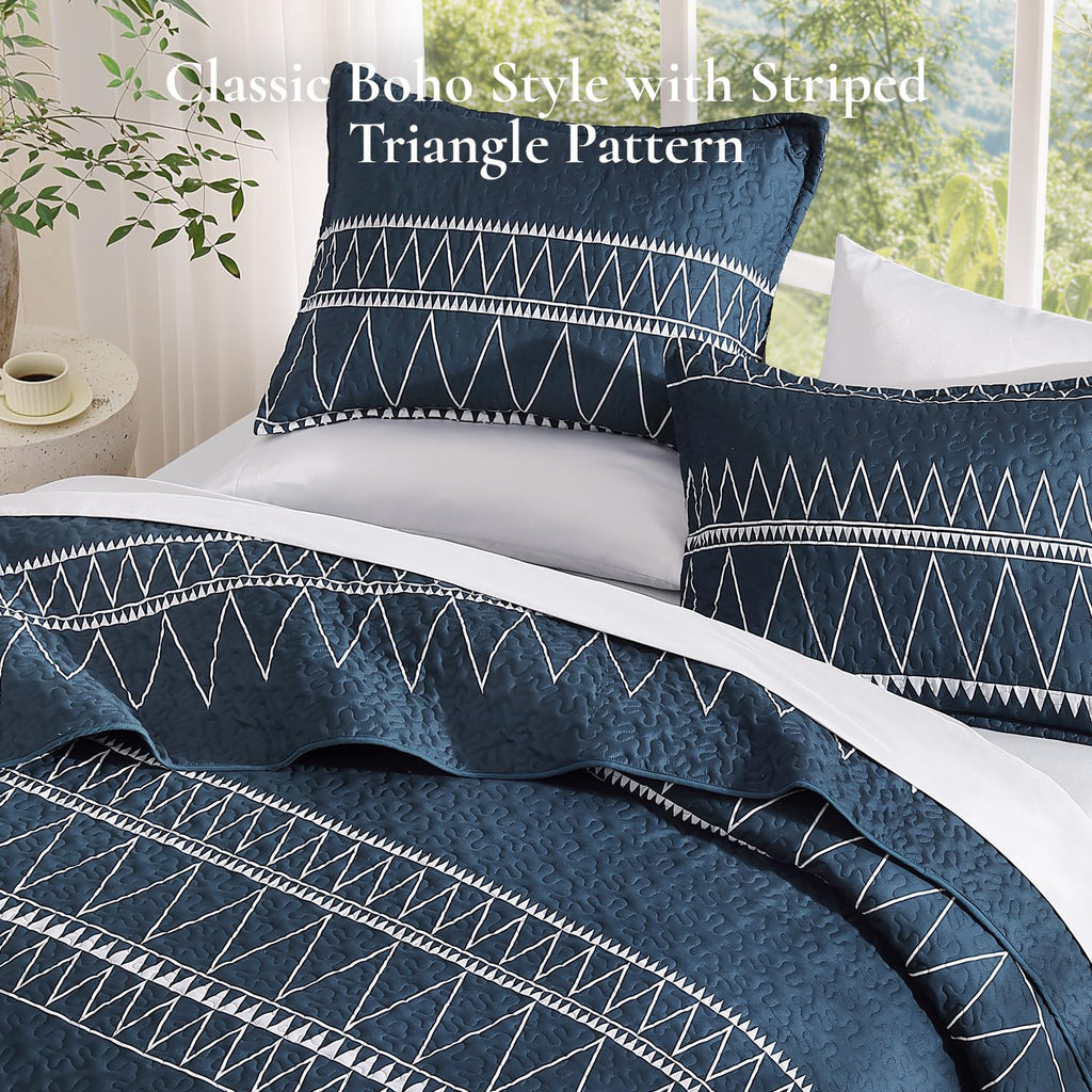 Andency Twin Quilt Set Grey, 2 Pieces Boho Lightweight Soft Striped Bedspread for All Season (68"x86"), Gray Printed Bohemian Polyester Reversible Coverlet Comoforter Sets