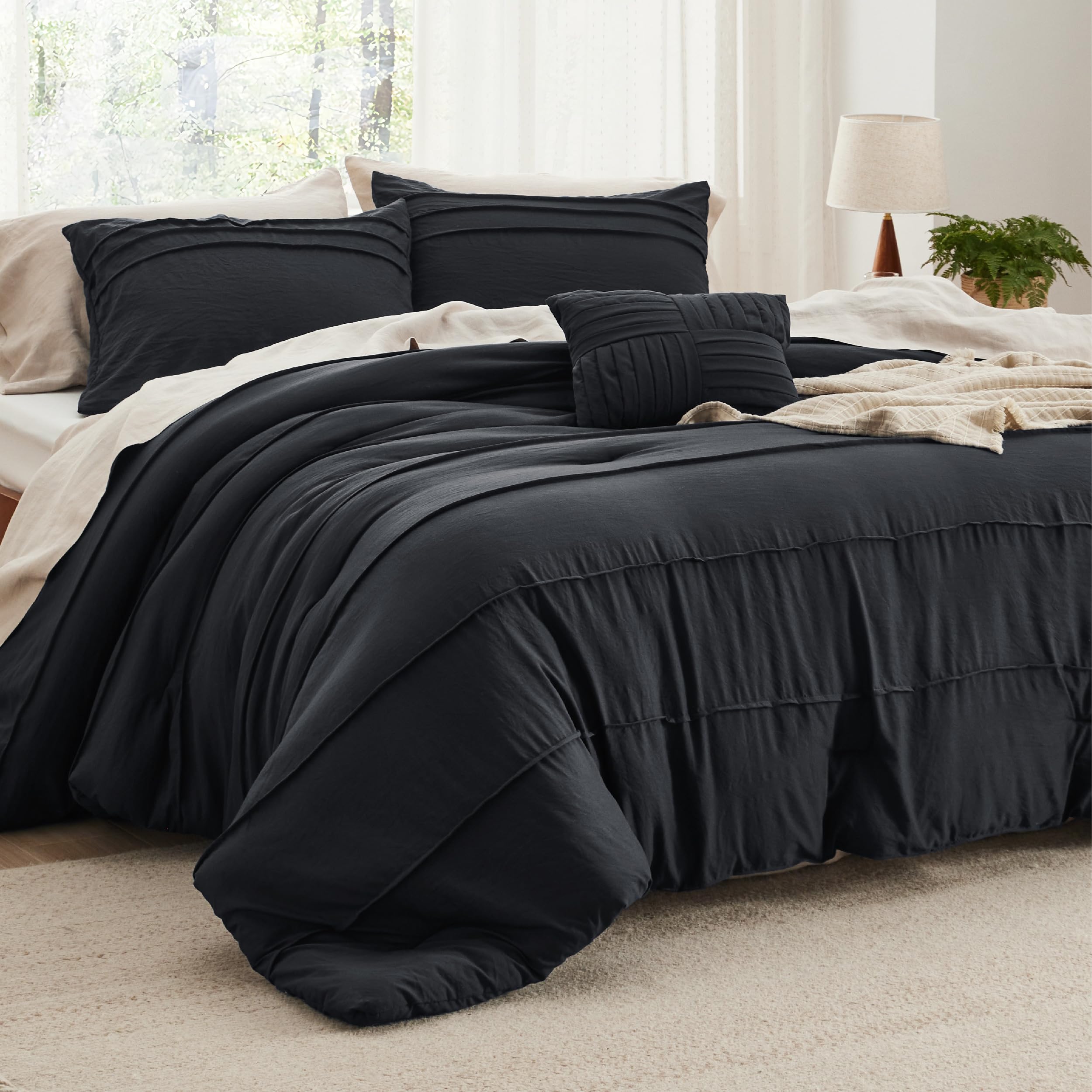 Bedsure Twin Comforter Set - 3 Pieces Pinch Pleat Bed Set, Beige Boho Bedding for All Season, 1 Soft Comforter, 1 Pillowcase, 1 Decorative Pillow