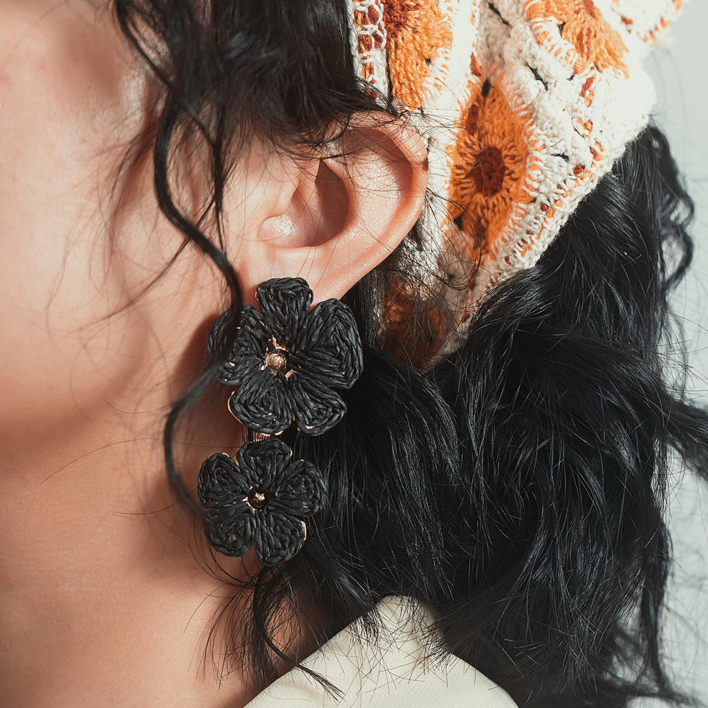 Boho Flower Earrings Statement Raffia Dangle Earrings Cute Floral Jewelry Trendy Summer Beach Vacation Outfits for Women