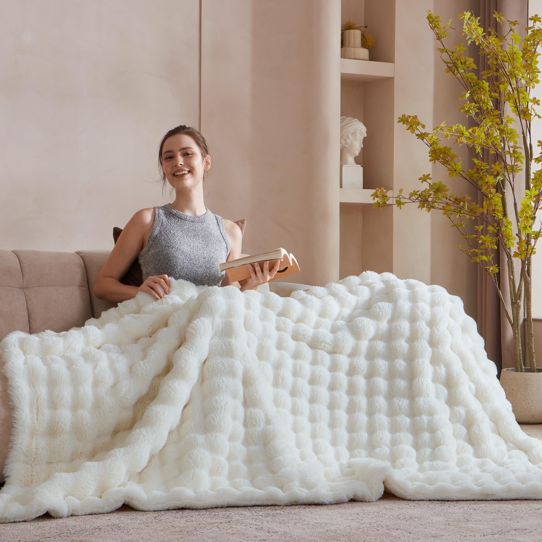 50x60 Inches Ultra-Soft Fuzzy Faux Fur Plush Throw Blanket - Thick, Warm Sherpa for Couch, Sofa, Bedroom, Camping - Decorative Blanket for Cozy Warmth, Bubble Grey