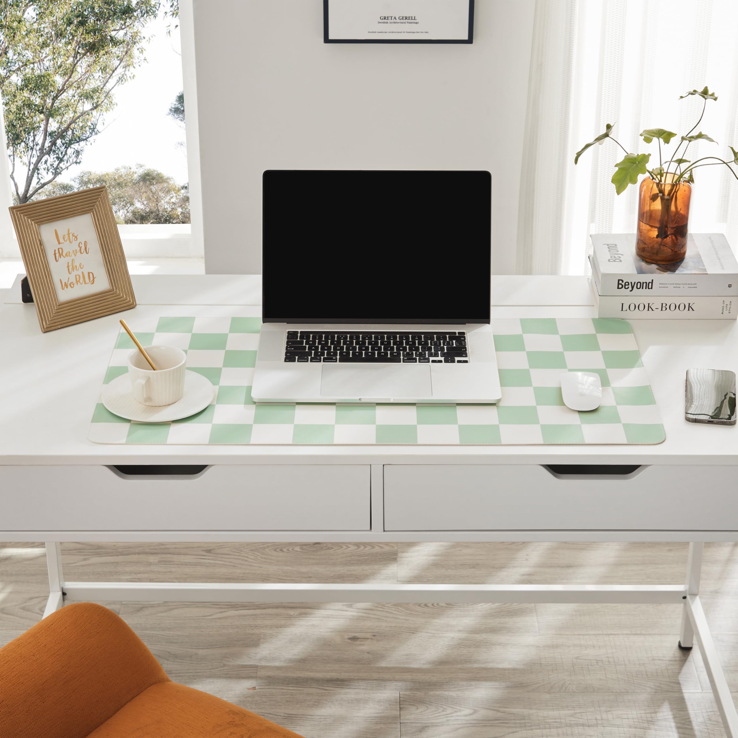 Ohocut Checkered Desk Mat, Large Cute Aesthetic Retro PU Leather Computer Laptop Desk Mat, Non-Slip Waterproof Mouse Keyboard Pad, Desk Writing Mat for Work/Home (Beige, 23.6" x 13.7")