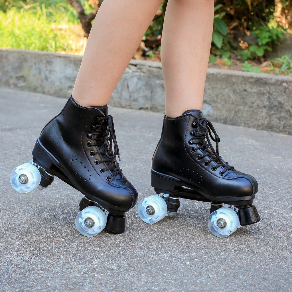 Roller Skates for Men and Women, Black Derby Roller Skates with 4 Shiny Wheel, Classic Double-Row Roller Skates for Indoor and Outdoor