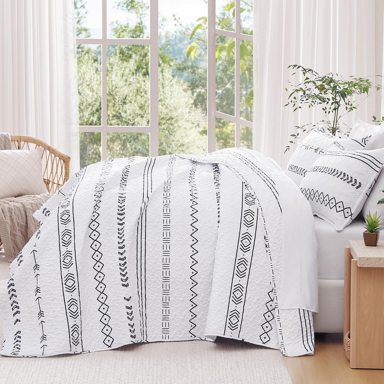 Andency Twin Quilt Set Grey, 2 Pieces Boho Lightweight Soft Striped Bedspread for All Season (68"x86"), Gray Printed Bohemian Polyester Reversible Coverlet Comoforter Sets