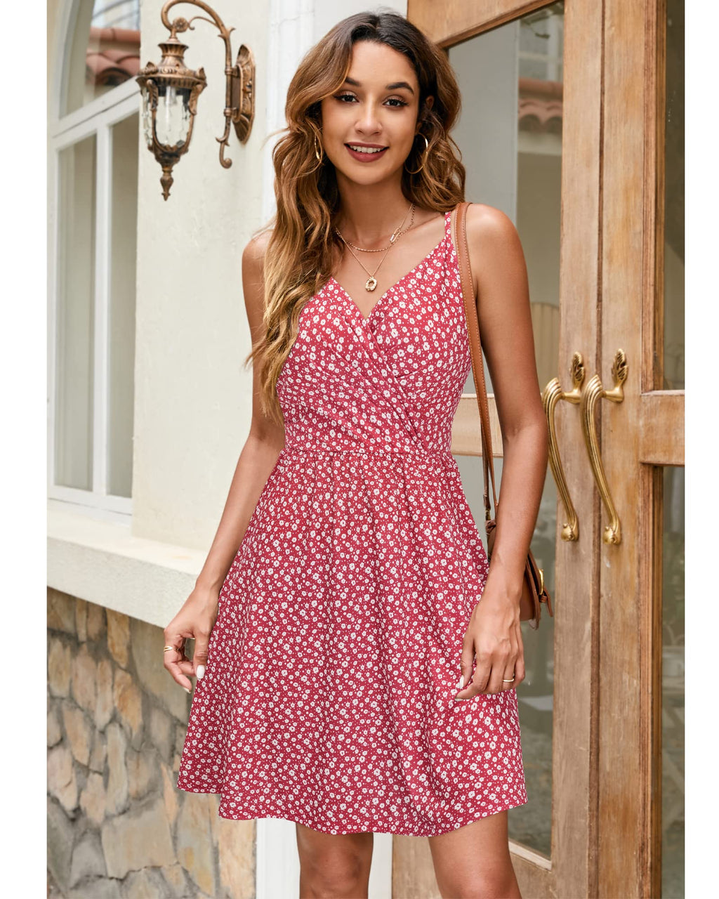 Newshows Women's Summer Dress 2025 Spaghetti Strap Sleeveless V Neck Casual Swing Sundress with Pockets