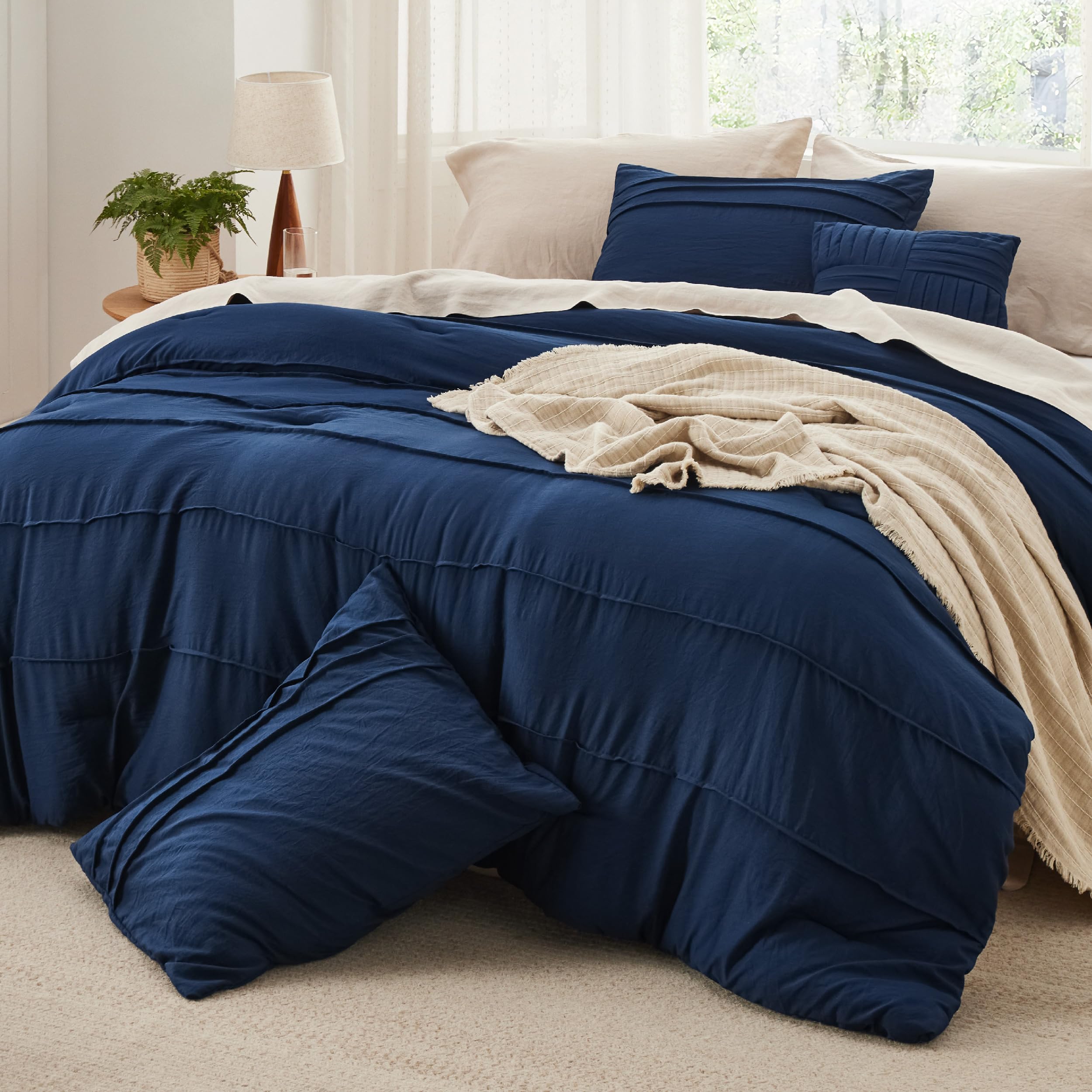 Bedsure Twin Comforter Set - 3 Pieces Pinch Pleat Bed Set, Beige Boho Bedding for All Season, 1 Soft Comforter, 1 Pillowcase, 1 Decorative Pillow