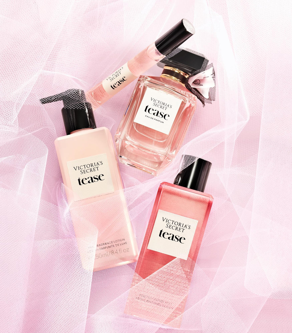 Victoria's Secret Bare Fragrance Mini Mist, notas de sándalo australiano, mandarín de Madagascar y violeta egipcia, spray corporal para mujer (2.5 onzas)