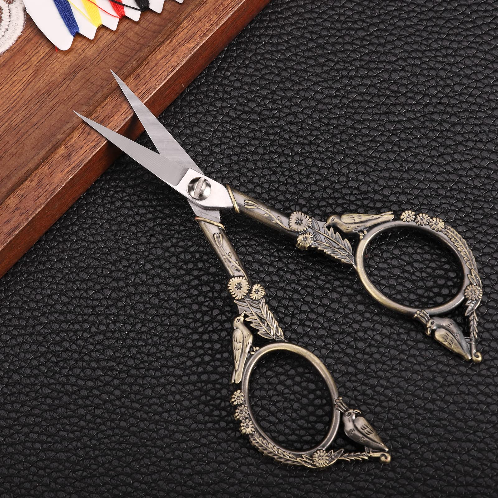 YOUGUOM Small Craft Scissors, Little Travel Sharp Embroidery Scissors All Purpose, Straight Tips Mini Sewing Shears, Precision Detail Thread Cutting Snips