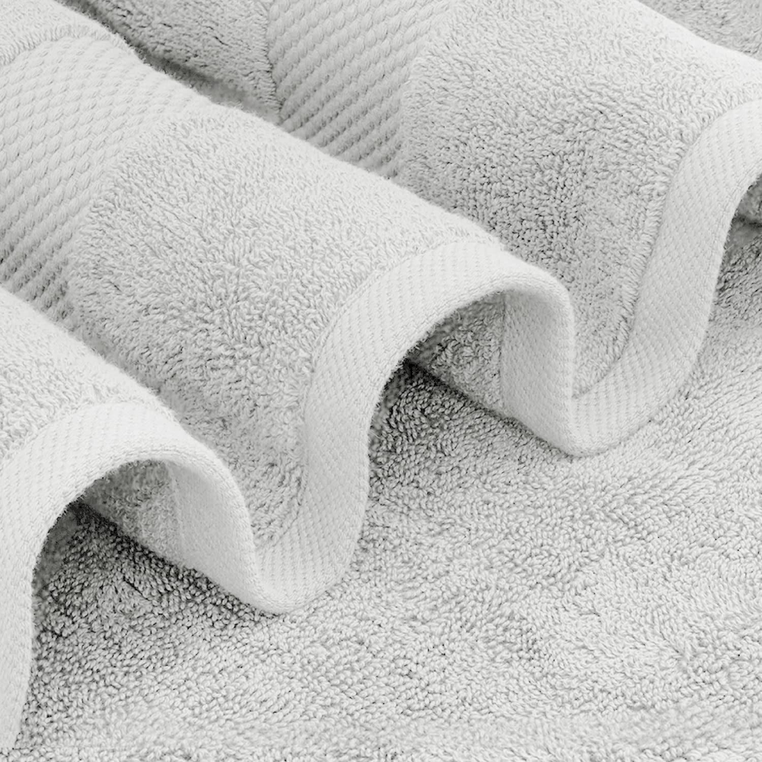 White Classic Luxury Bath Towels Set of 4 Large - 700 GSM Turkish Cotton Ultra Soft Bath Towels 27x54 | Highly Absorbent and Quick Dry | Hotel Towels for Bathroom Luxury, Plush Shower Towels, White