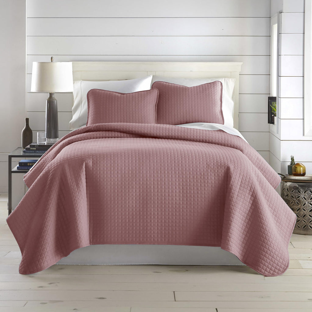 Southshore Fine Living, Inc. XL Twin Quilt Set, Microfiber Quilted Bedspread, White Bedding Twin Coverlet w/Pillow Sham, Pet Hair Resistant Bedding Coverlet Set, Quilted Coverlet, Bright White Quilt