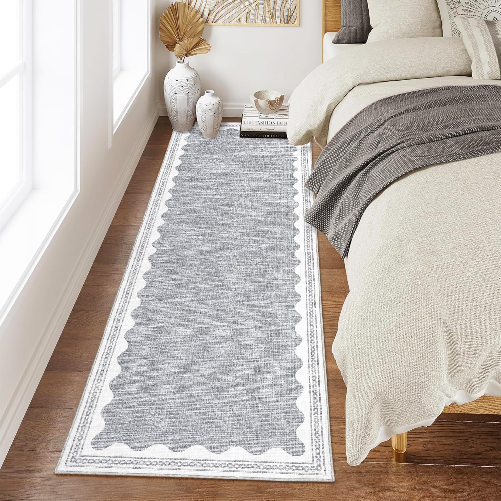 Scalloped Rug 2x3 Rugs for Entryway, Solid Blue Rugs Small Area Rug Non Slip Scalloped Bath Mat, Washable Front Door Mat Indoor Entrance,Soft Girls Nursery Dorm Carpet for Bedroom Kitchen