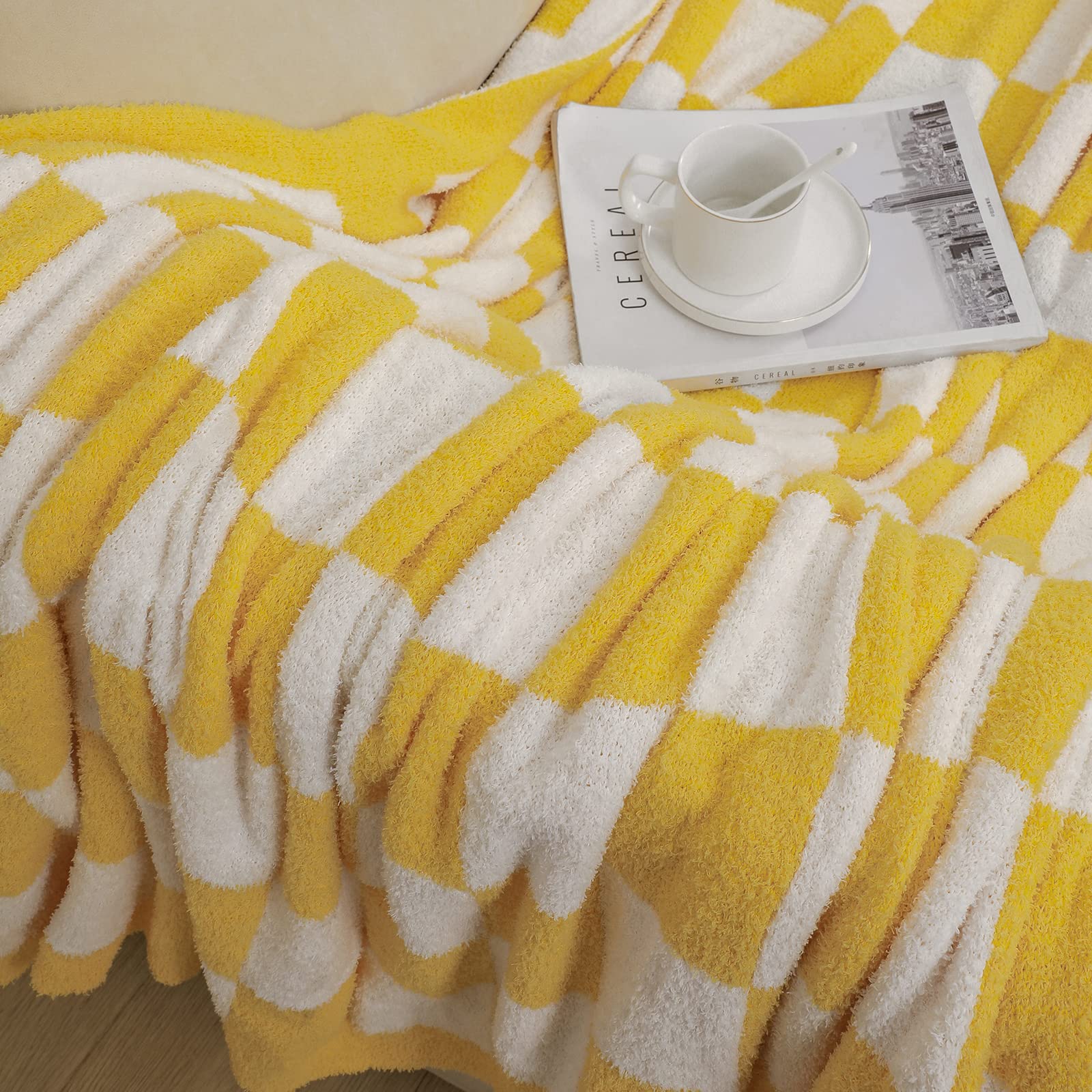 bearberry Fuzzy Checkerboard Grid Throw Blanket Soft Cozy Warm Microfiber All Season Blanket Decor for Couch Sofa Bed Travel Home (Avocado Green, 50''x60'')