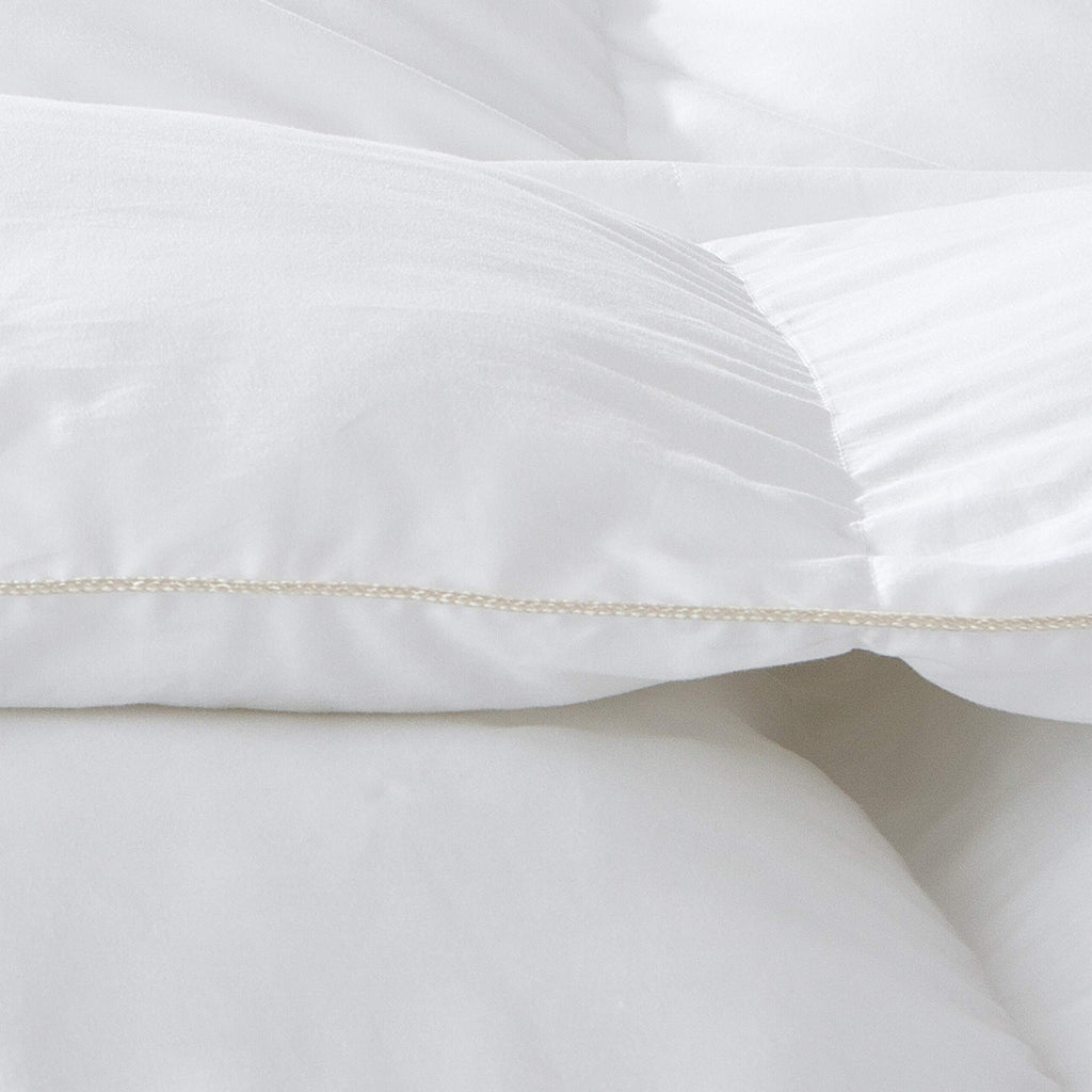 Luxurious All-Season Luxury Siberian Goose Down Pinch Pleated Comforter Duvet Insert 1200 Thread Count 120 X 98 inches, 100% Egyptian Cotton Down Feather Comforter (Palatial King, White)