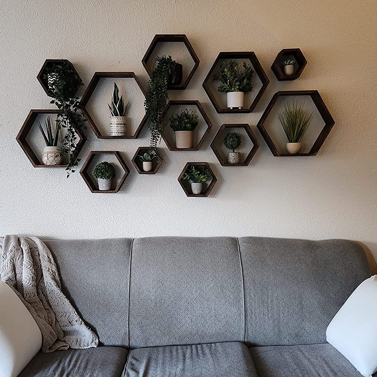 WONFUlity Hexagon Shelves for Wall Mounted, Wood Farmhouse Storage Honeycomb Floating Shelves for Wall Decor,Screws Anchors Included,5pc