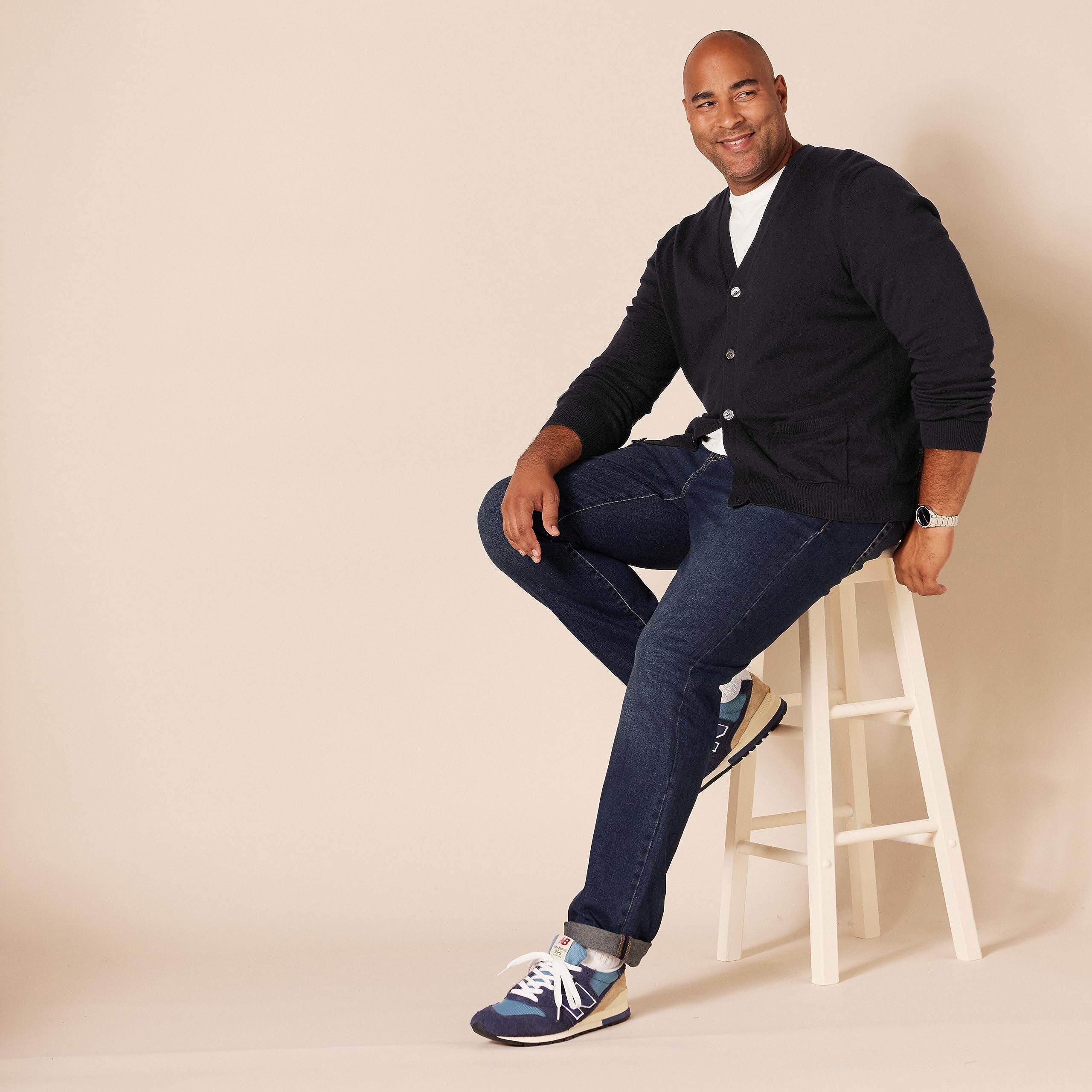 Amazon Essentials Men's V-Neck Cotton Cardigan Sweater