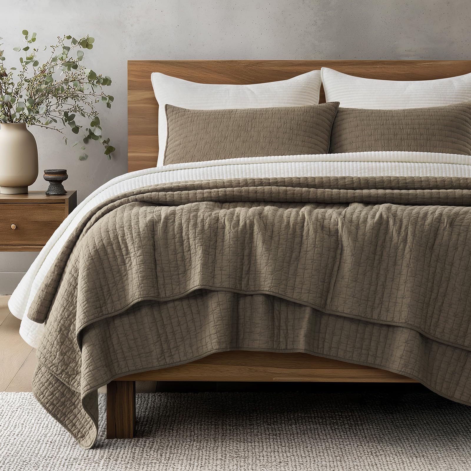 EVERGRACE Cotton Border Frame Tack-Stitch Quilt Bedding Set Queen Size, Coastal Oversized 3 Pieces Lightweight Bedspread Coverlet for All Season, with 2 Matching Shams, Blue Linen