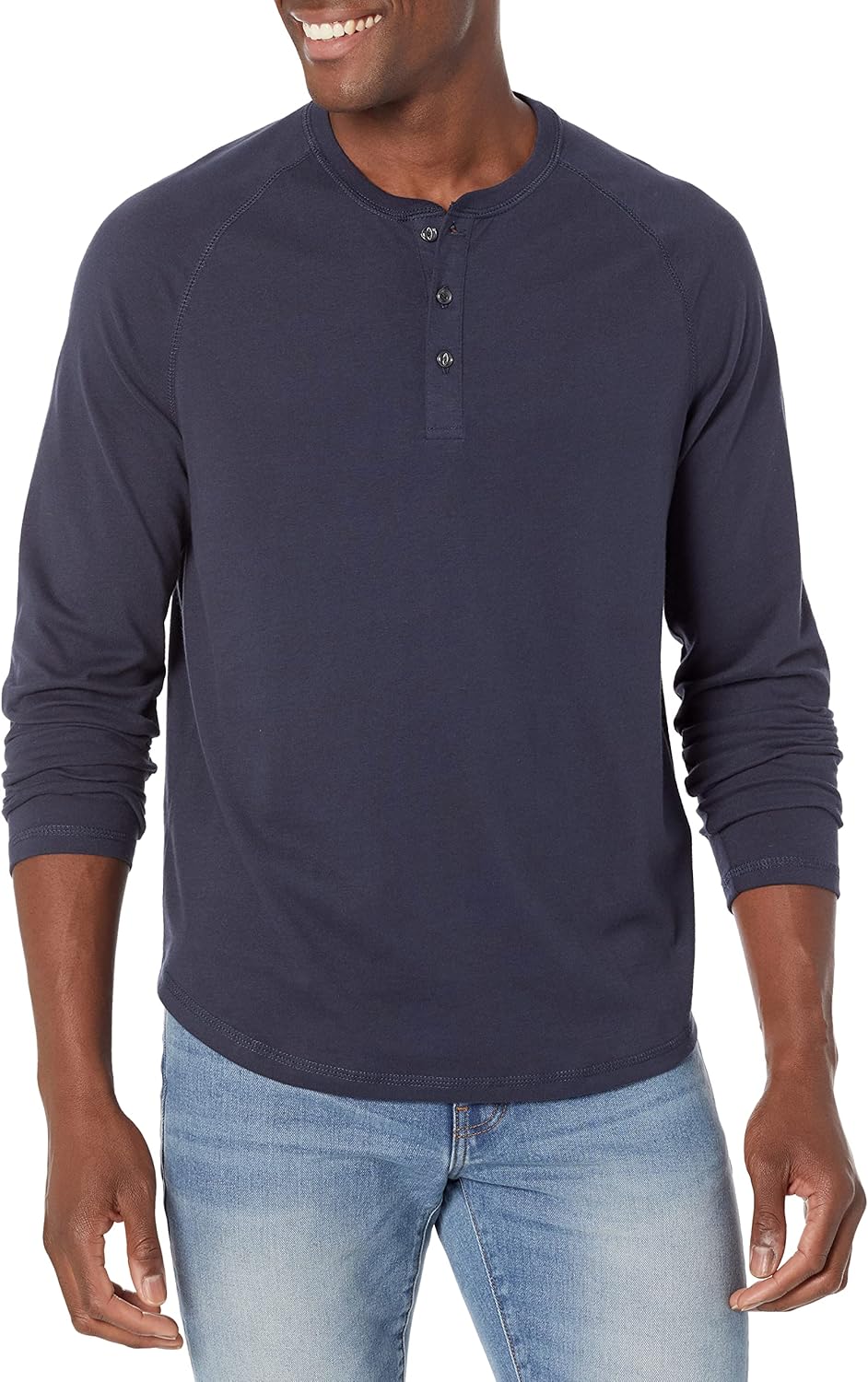 Amazon Essentials Men's Long-Sleeve Henley Shirt