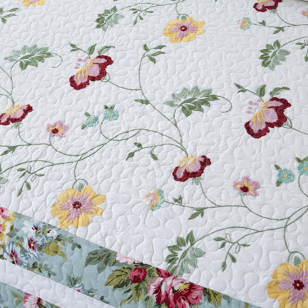 vctops 3-Piece Floral Embroidered Bedspread Coverlet Set Twin Size 100% Cotton Reversible Patchwork 1 Quilt and 2 Pillow Shams (Flower,Twin)