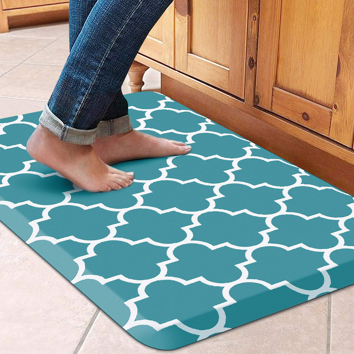 WISELIFE Anti-Fatigue Cushioned Kitchen Mat / Rug ,17.3"x 28",Non Slip Heavy Duty PVC Ergonomic Waterproof Comfort Rugs for Floor Home, Office, Sink, Laundry,Black