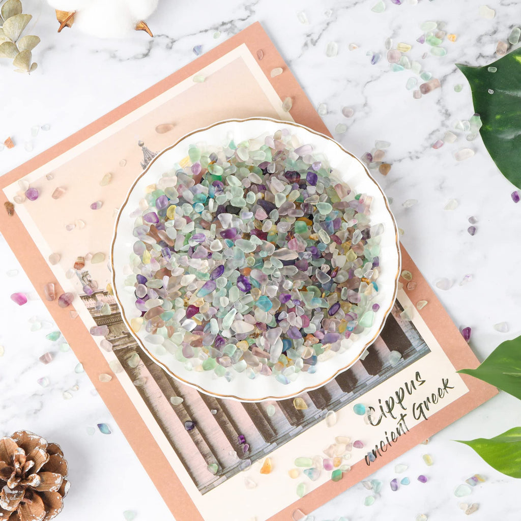 T4U Crystal Chips Stone Crushed Quartz Glass 0.5LB - Fluorite Tumbled Gravel Small Decorative Pebbles Bulk, Mini Polished Rocks Pieces for Crafts, Vases Filler, Succulent Plants, Aquarium Gravel Rocks