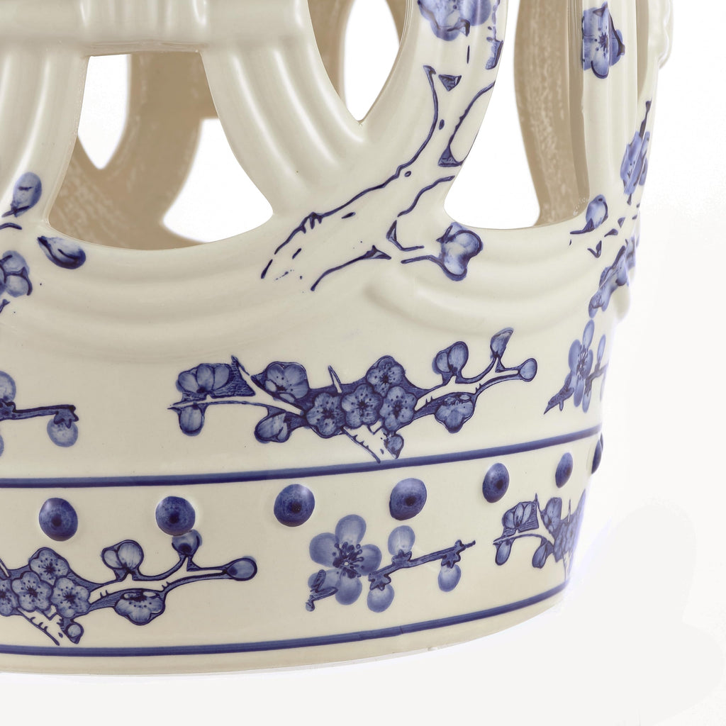 JONATHAN Y Lucky Coins 16" Ceramic Garden Stool, Contemporary Blue/White Cutout Interlocking Rings Drum Indoor/Outdoor Side Table and Plant Stand for Patio, Garden, Living Room TBL1027A