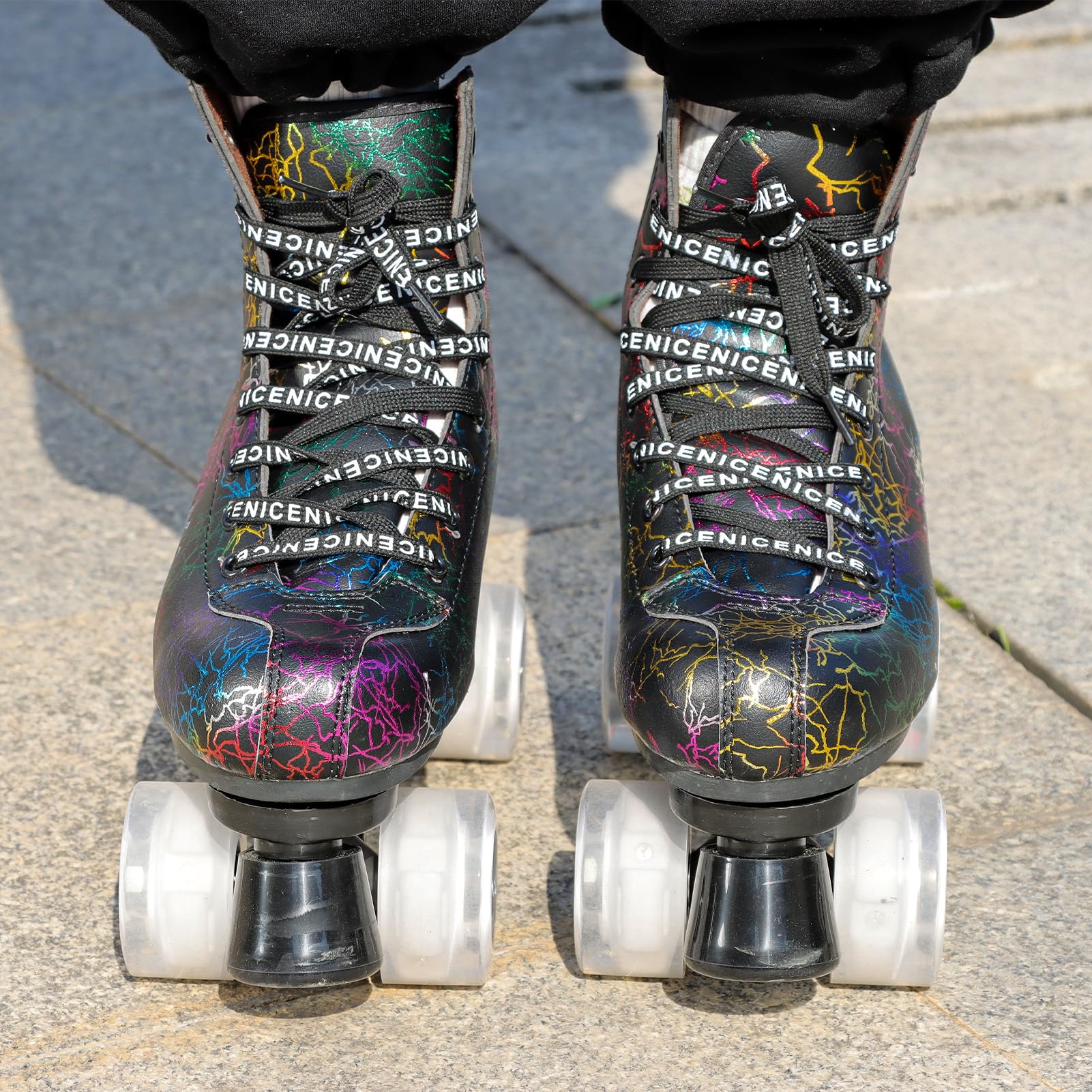 Roller Skates for Men and Women, Black Derby Roller Skates with 4 Shiny Wheel, Classic Double-Row Roller Skates for Indoor and Outdoor