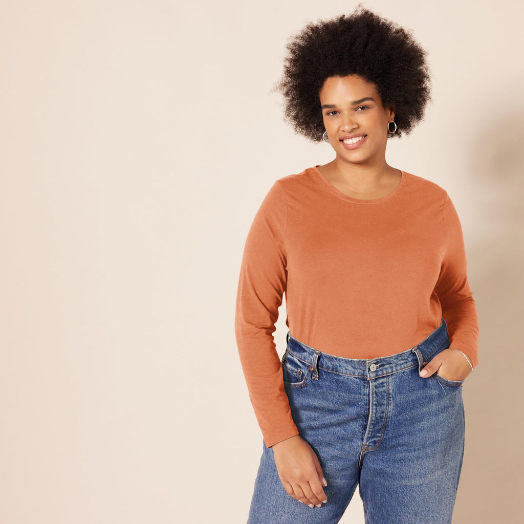 Amazon Essentials Women's Regular-Fit Long-Sleeve Crewneck T-Shirt (Available in Plus Size)