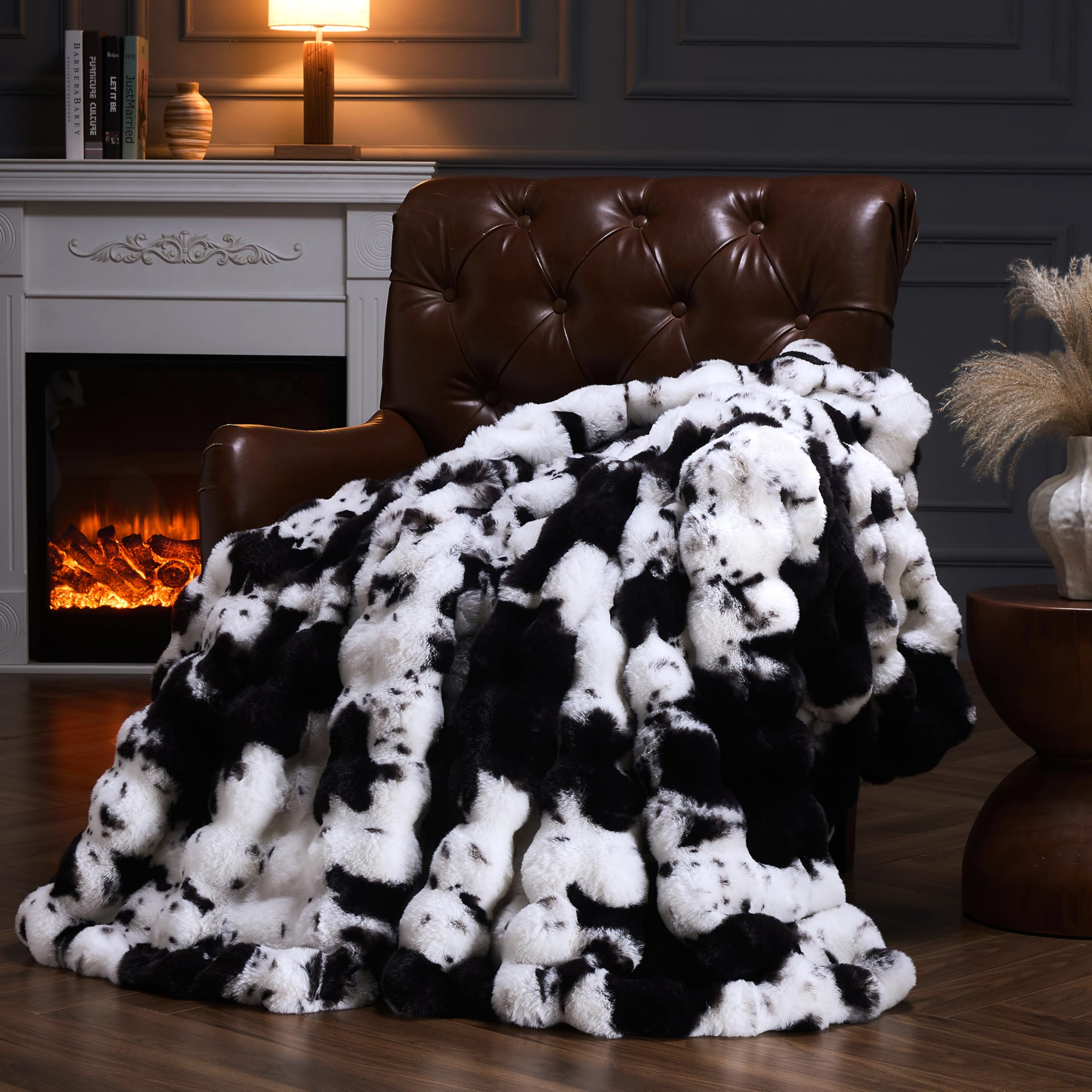 Faux Fur Throw Blanket for Couch, Fluffy Fuzzy Plush Bubble Blanket, Soft Warm Cozy Shaggy Rabbit Blanket, Luxury Decorative Gifts for Sofa Bedroom Living Room, 60x50inch (Beige)