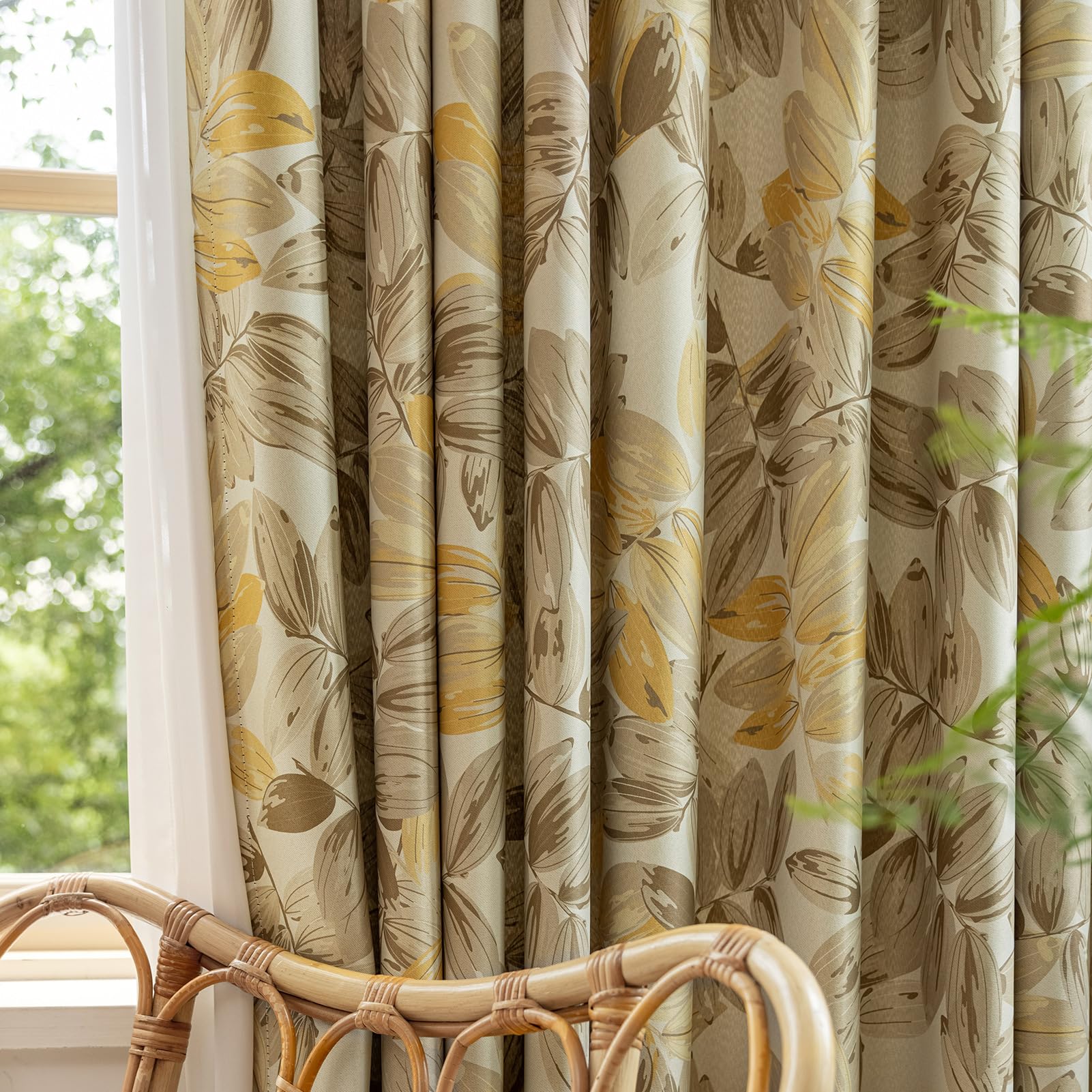 SUOUO Brown Floral Blackout Curtains for Bedroom Patterned Leaf 84 inches Long Room Darkening Window Drapes for Living Room 2 Panels