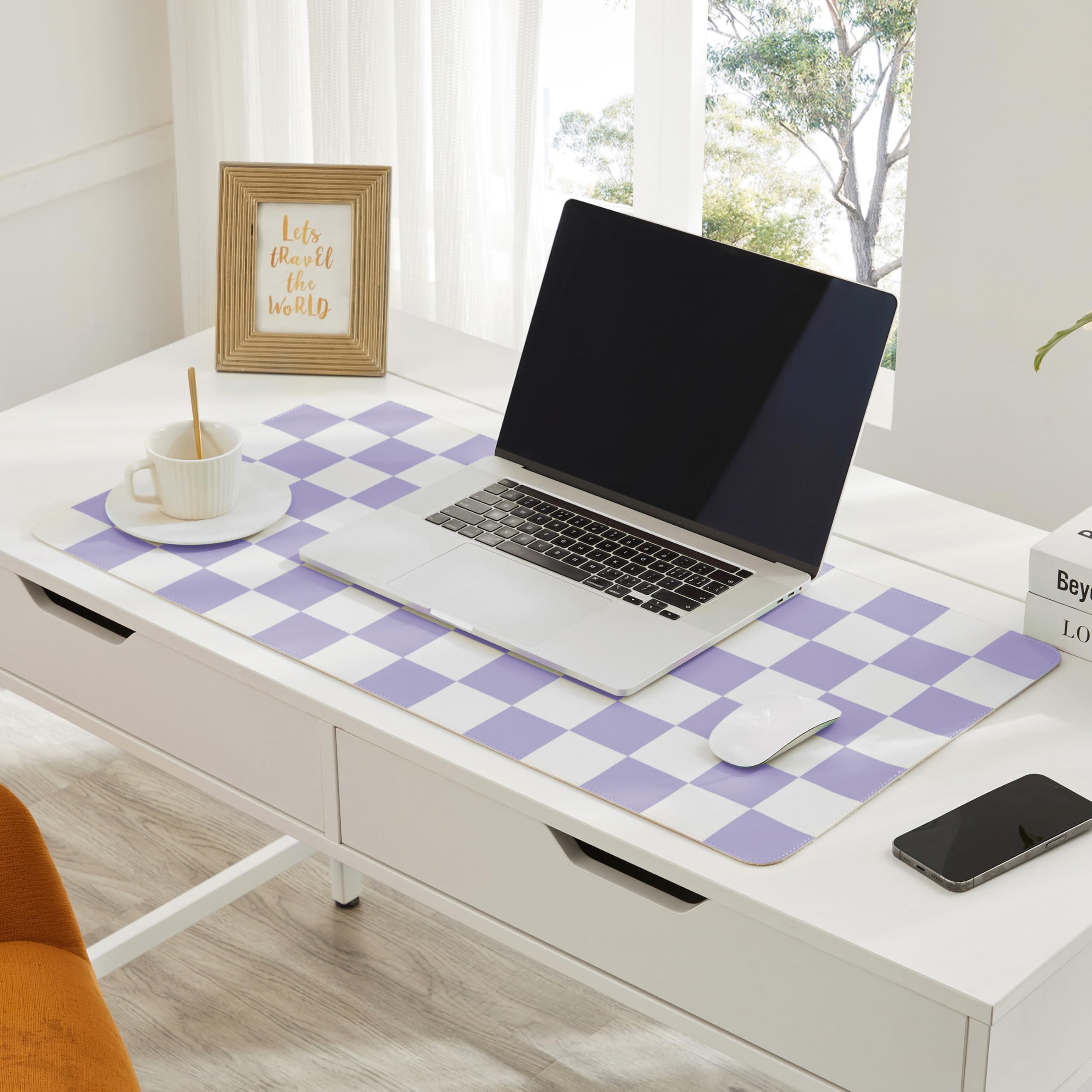 Ohocut Checkered Desk Mat, Large Cute Aesthetic Retro PU Leather Computer Laptop Desk Mat, Non-Slip Waterproof Mouse Keyboard Pad, Desk Writing Mat for Work/Home (Beige, 23.6" x 13.7")