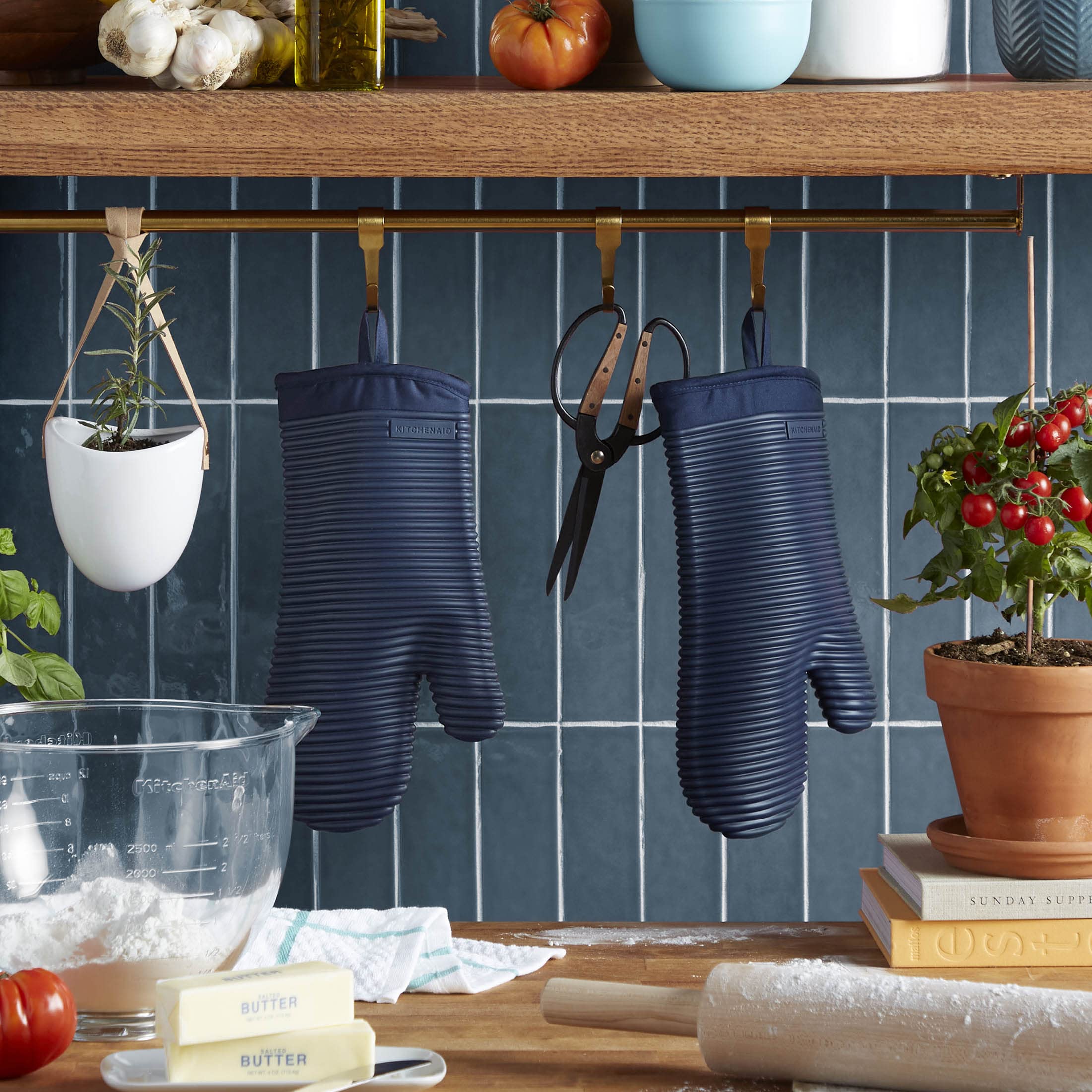 KITCHENAID Ribbed Soft Silicone Oven Mitt 2-Pack Set, 7.5"x13", Aqua Sky