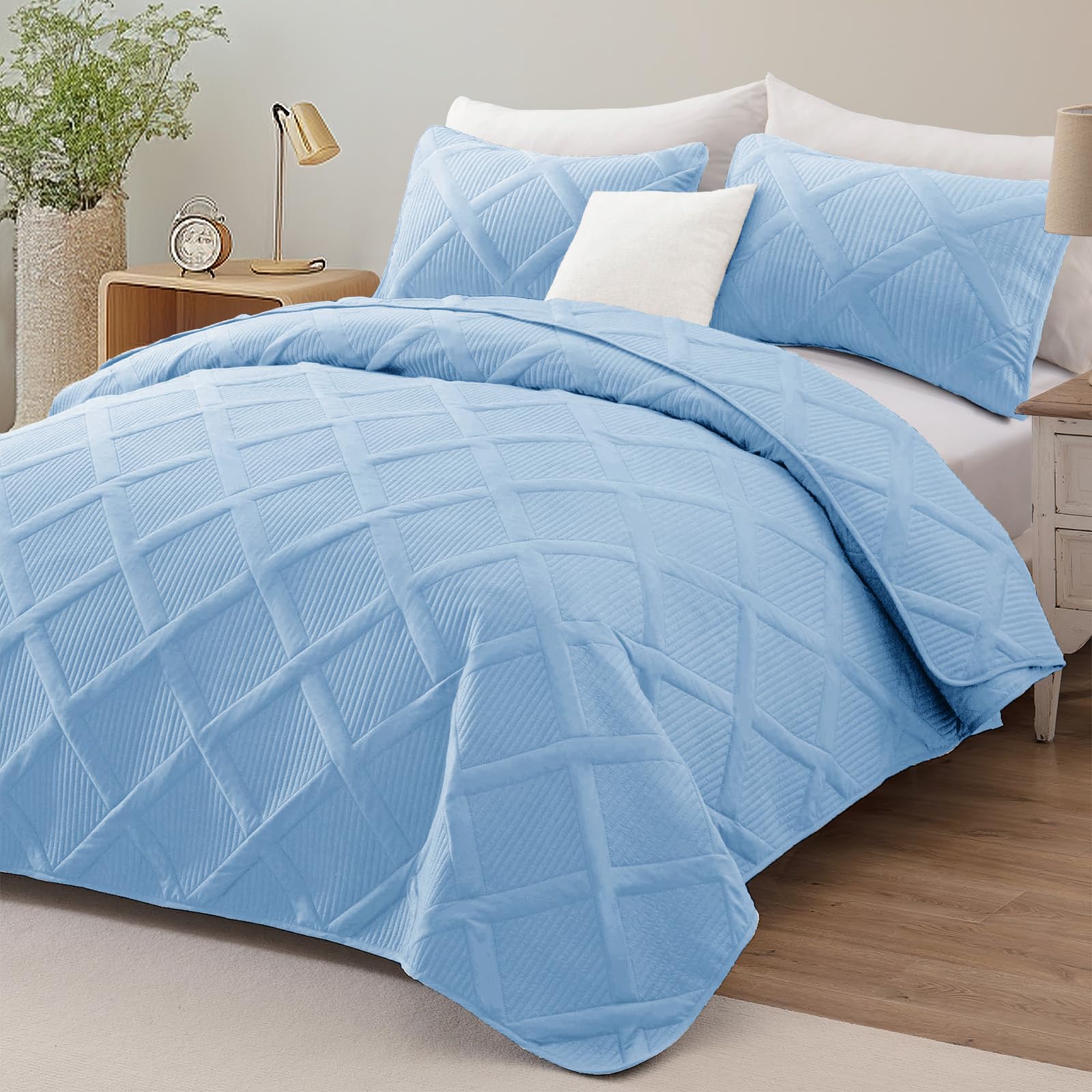 Exclusivo Mezcla Twin Size Quilt Set with Modern Striped Pattern, 2 Pieces Lightweight Black Quilts Bedding Set, Soft Bedspreads Coverlets for All Seasons