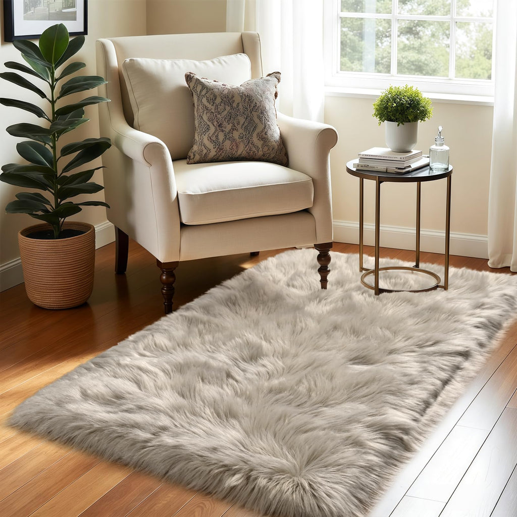 LOCHAS Soft Fluffy Faux Fur Rugs for Bedroom Bedside Rug 2x3 Feet, Washable, Furry Sheepskin Area Rug for Living Room Girls Room, Luxury Shag Carpet Home Decor, Beige
