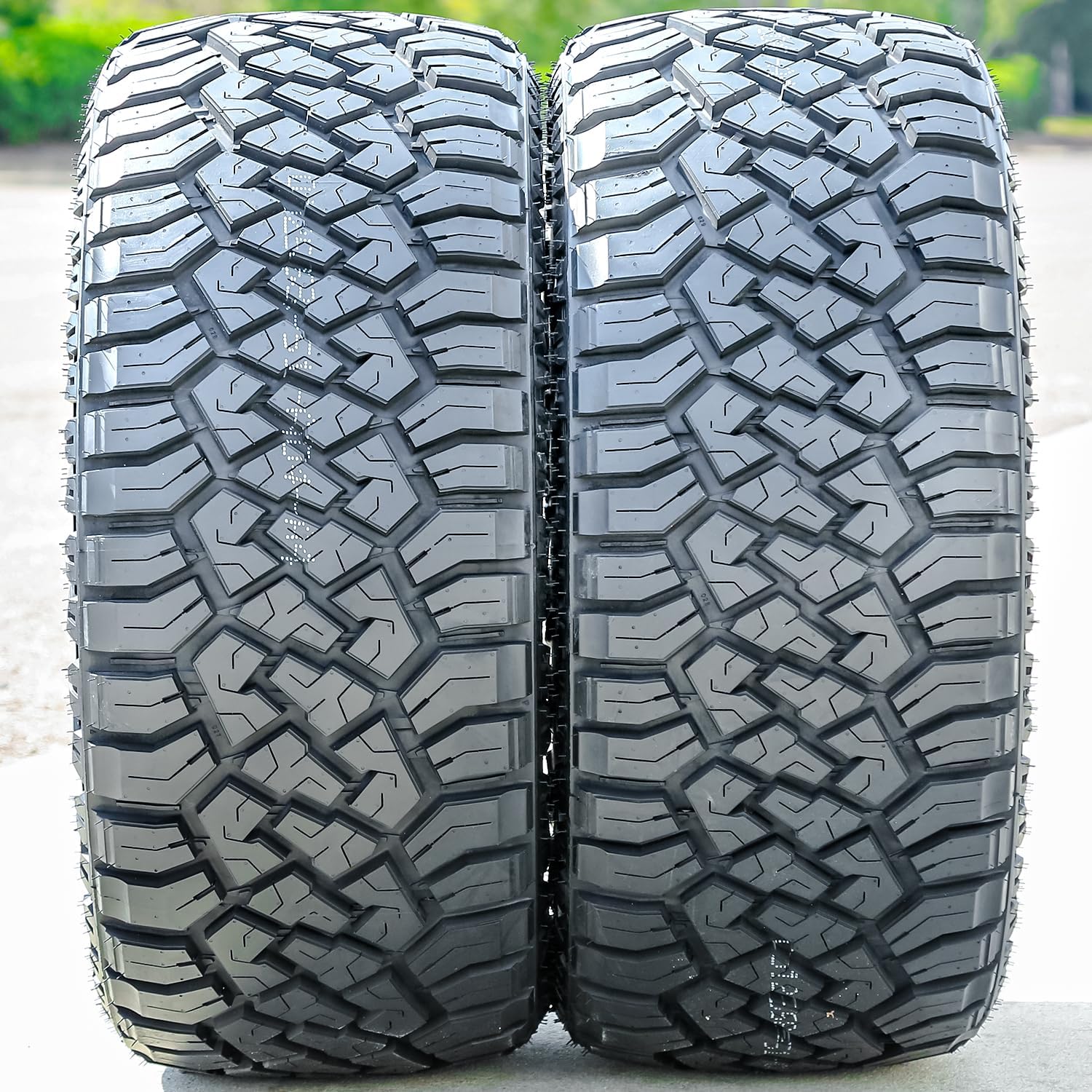 Arisun Aresta R/T ZG07 All-Terrain Mud Off-Road Light Truck Radial Tire-33X12.50R20LT 33X12.50X20 33X12.50-20 114Q Load Range E LRE 10-Ply BSW Black Side Wall