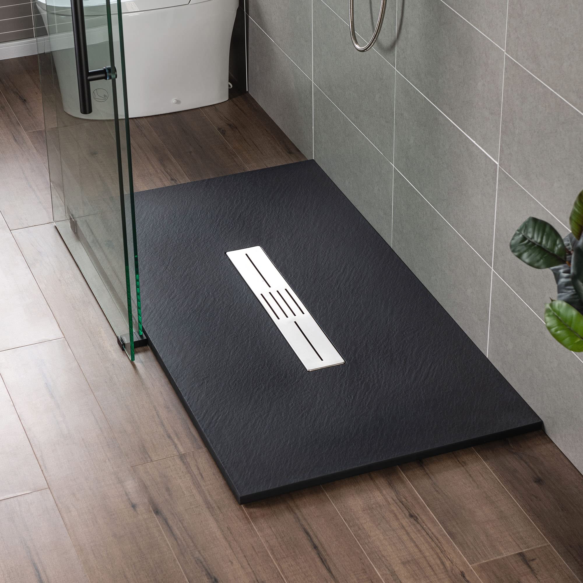 WOODBRIDGE 47.25 in L x 31.5 in W Zero Threshold Shower Base with Center Drain, Decorative Drain Plate, Tile Flange, Wheelchair Access, Low Profile, Black
