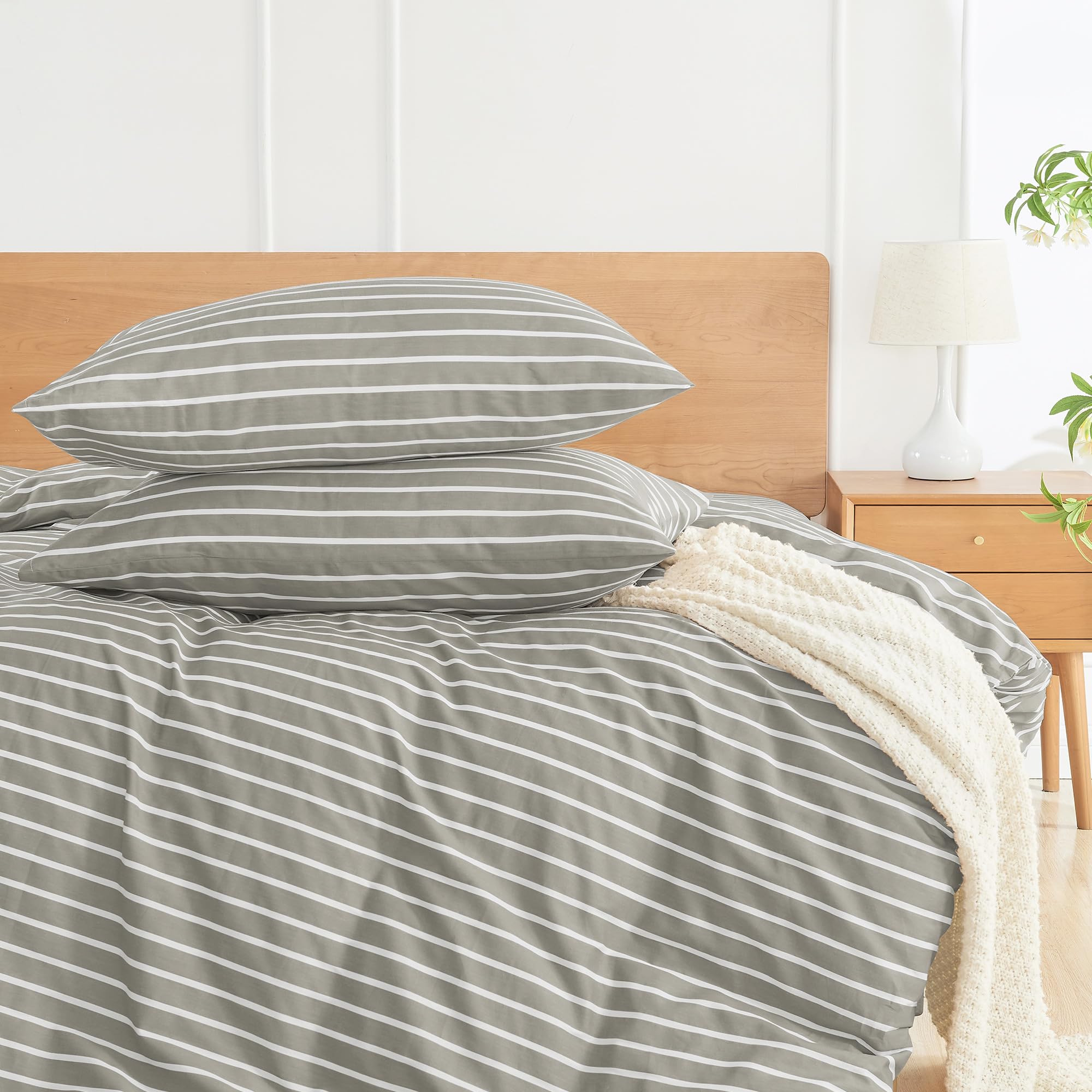 JELLYMONI Cotton Striped Pillowcases Set of 2, Sage Green, Standard | Soft breathable feel, Envelope closure, 400TC cotton, Machine washable, Gentle on skin