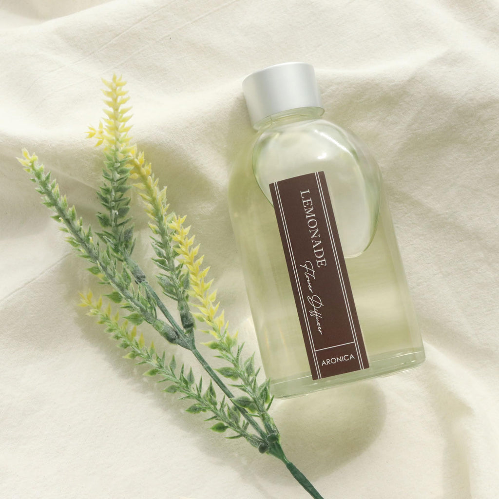 Aronica Modern Christmas Décor, Christmas Smells for House, Holiday Pine Aesthetic Diffuser, Simple Scents Evergreen Trees Boho, Cozy Office Decor for Holiday, Winter Bathroom Decor