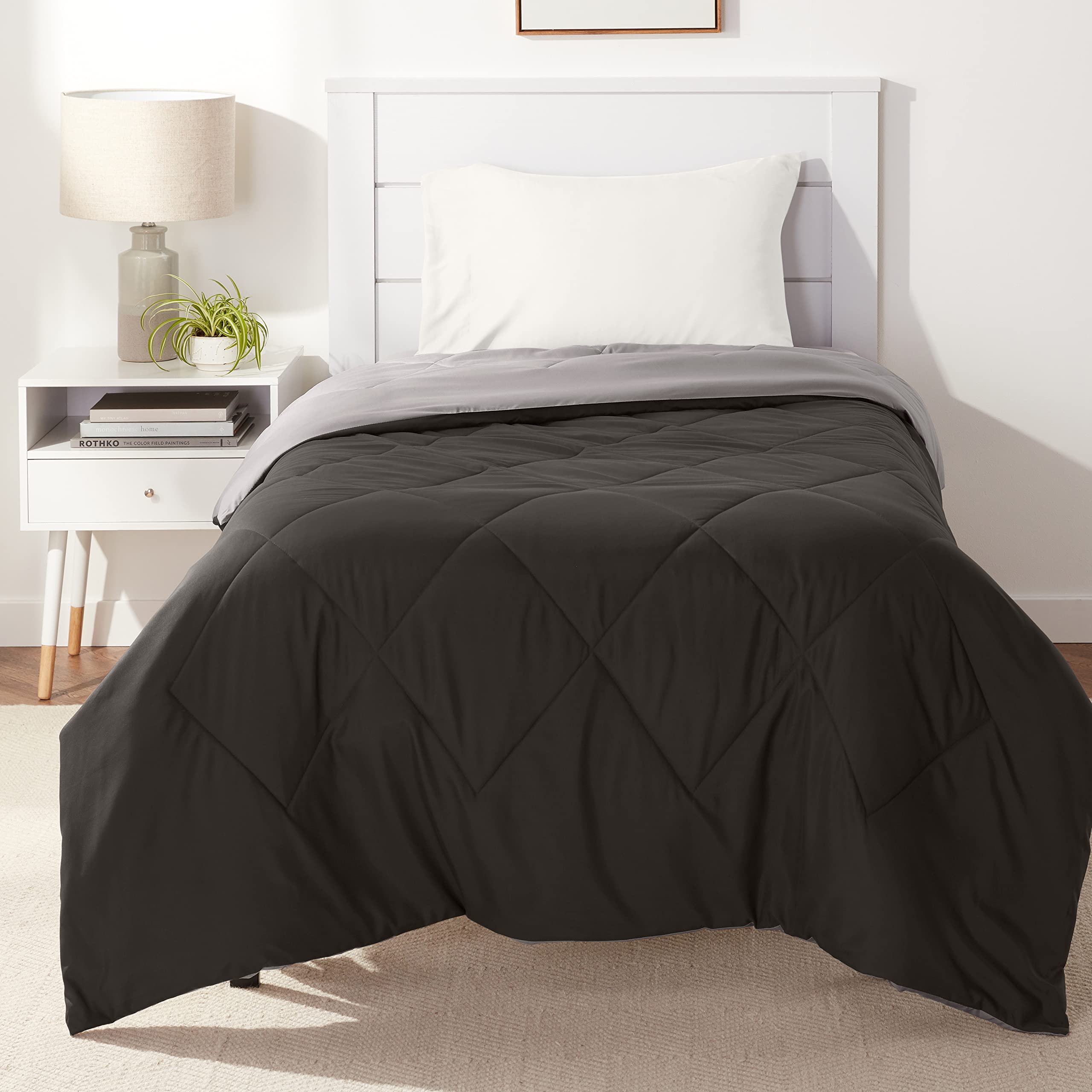 Amazon Basics Reversible Lightweight Microfiber All Season Comforter Blanket, Twin/Twin XL, Burgundy/Grey (Pack of 2)