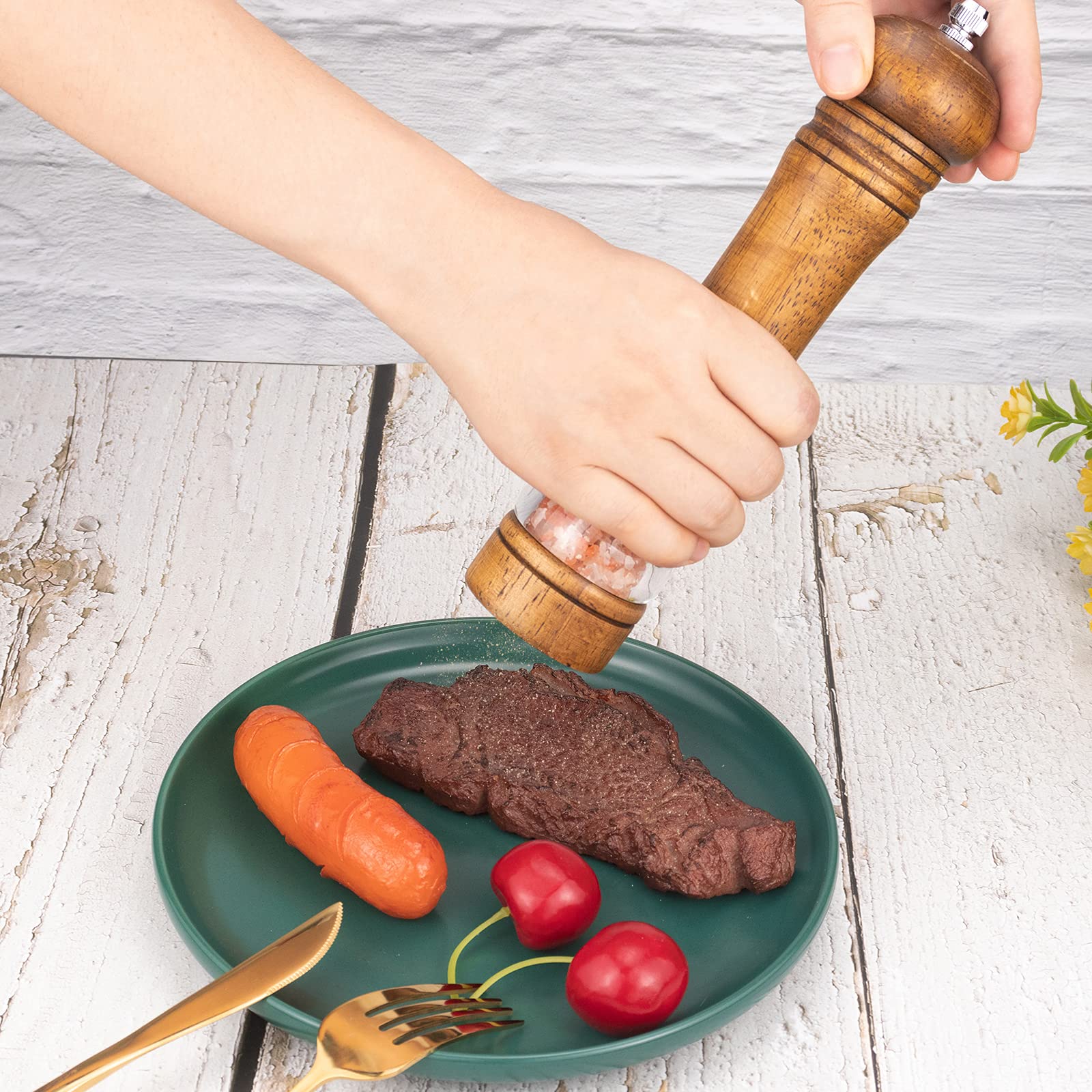 Haomacro Wood Salt and Pepper Grinder Mills Set, Classic Manual Pepper Grinder Salt Grinder Refillable Pepper Mill Sets with Acrylic Visible Window Adjustable Ceramic Grinding Rotor 6.5inch 2 Pack