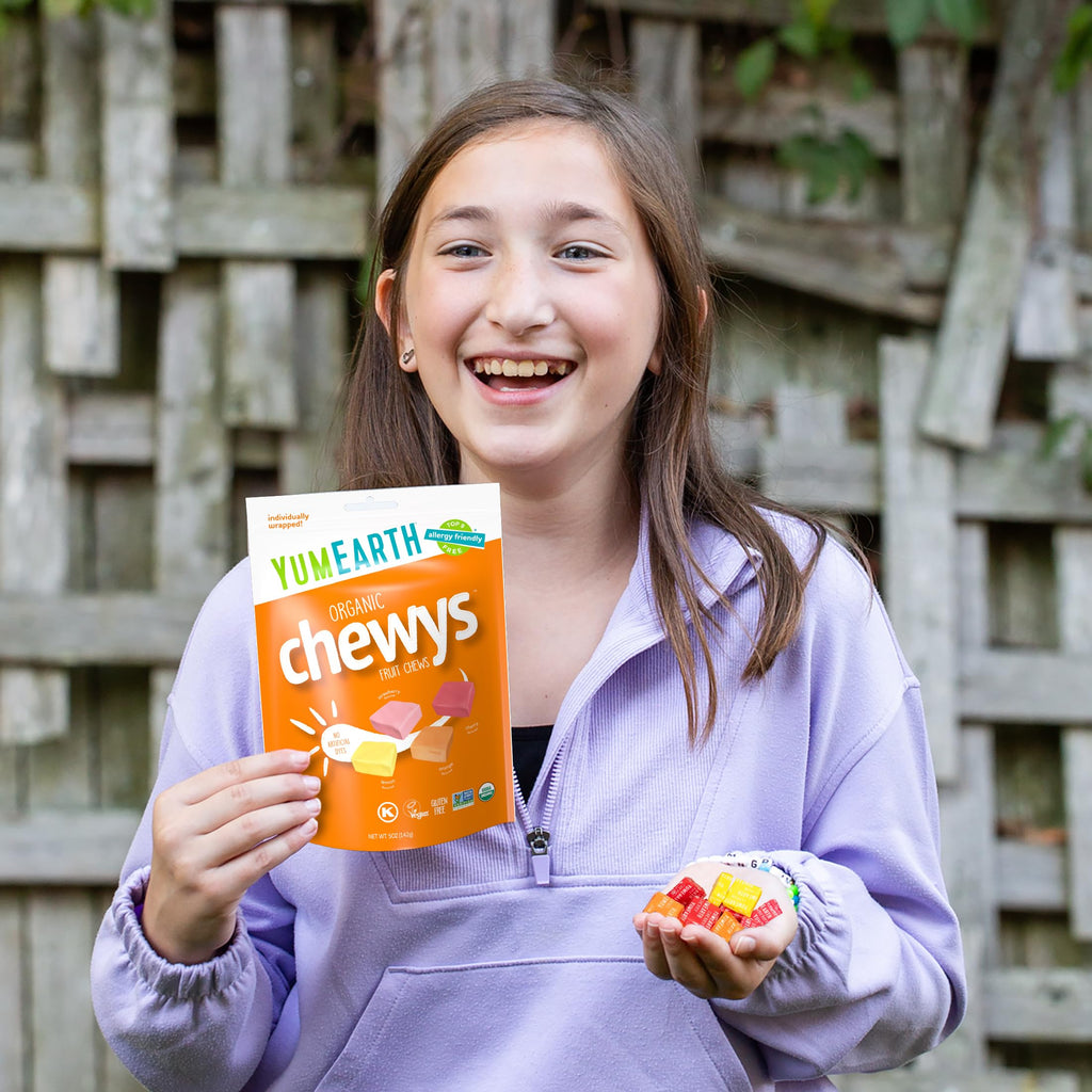 YumEarth Organic Chewys Fruity Reds, 5oz Non GMO, Gluten Free, Vegan, Dye Free Candy - Allergen Friendly